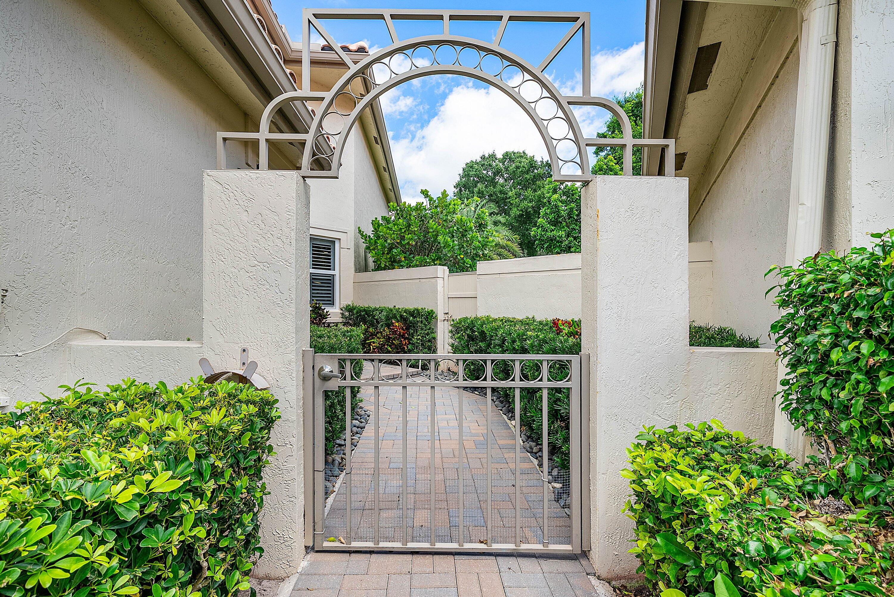5338 NW 26th, Boca Raton FL 33496
