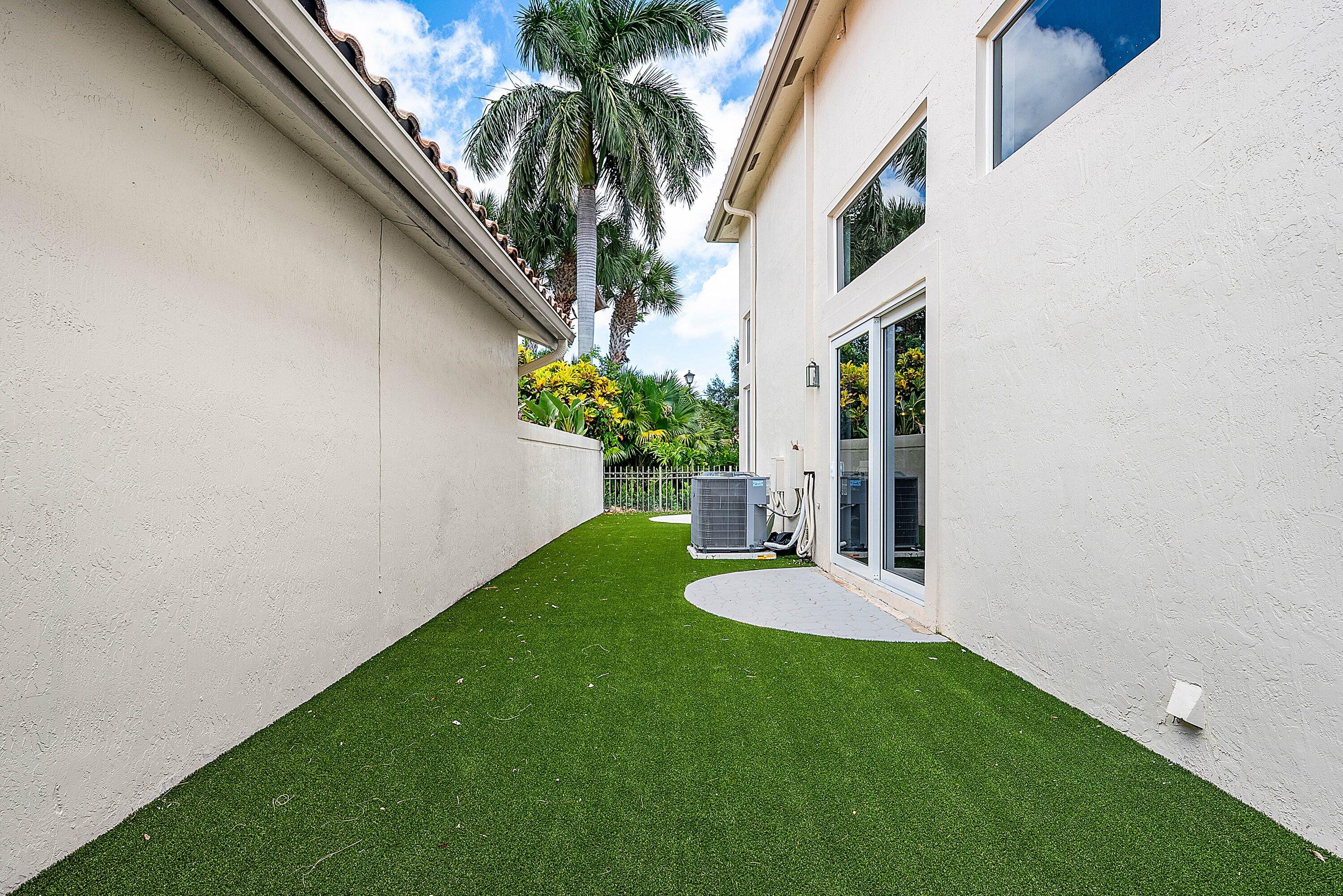 5338 NW 26th, Boca Raton FL 33496