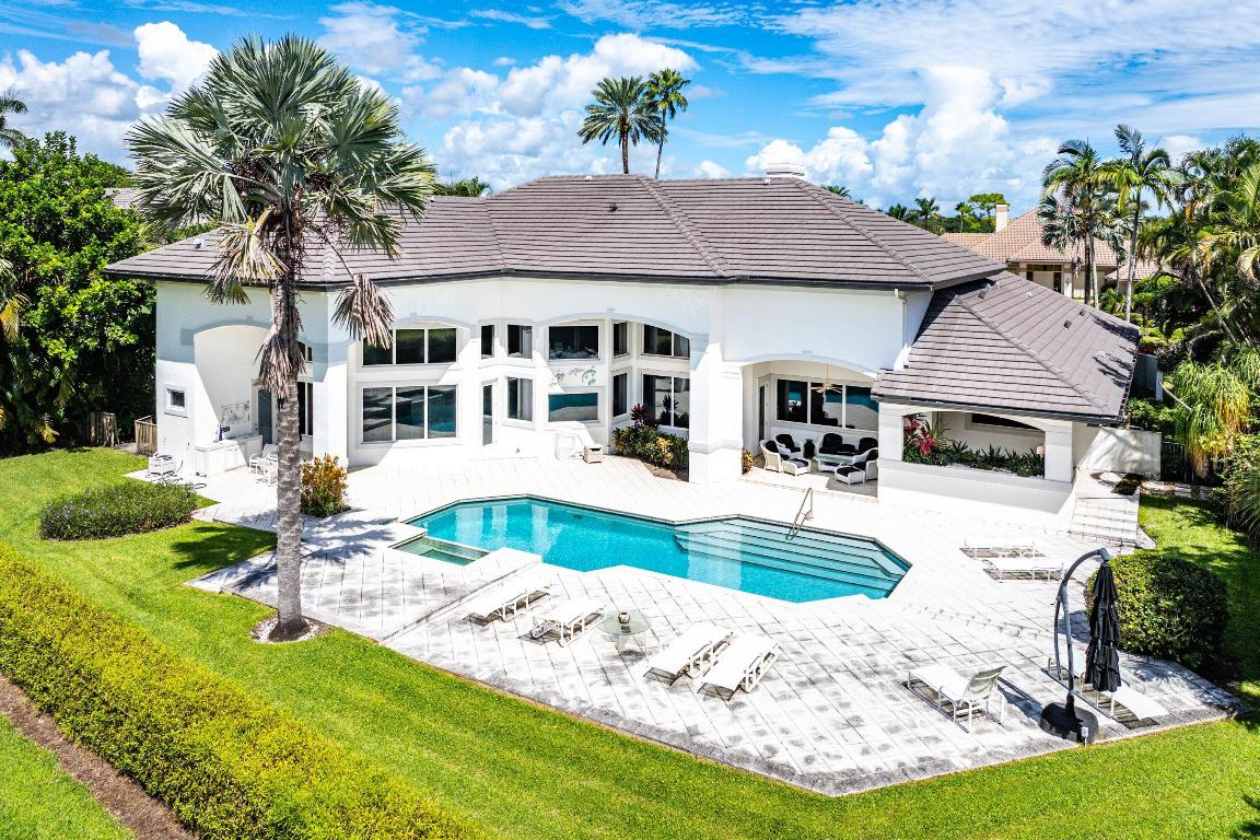 3200 Burgundy, Palm Beach Gardens FL 33410