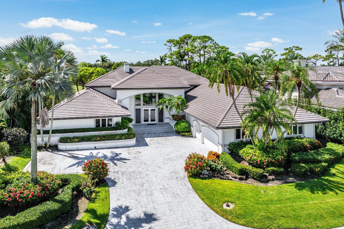 3200 Burgundy, Palm Beach Gardens FL 33410