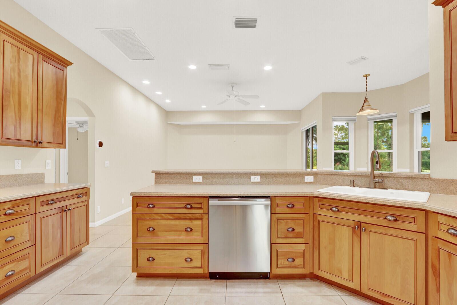 15096 76th Trail, Palm Beach Gardens FL 33418