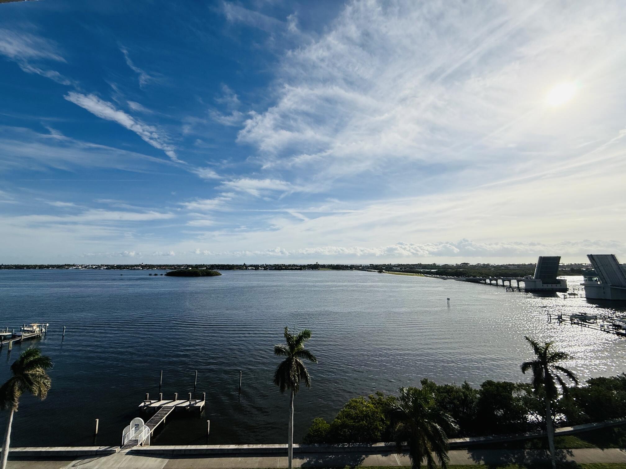 3800 Washington #907, West Palm Beach FL 33405
