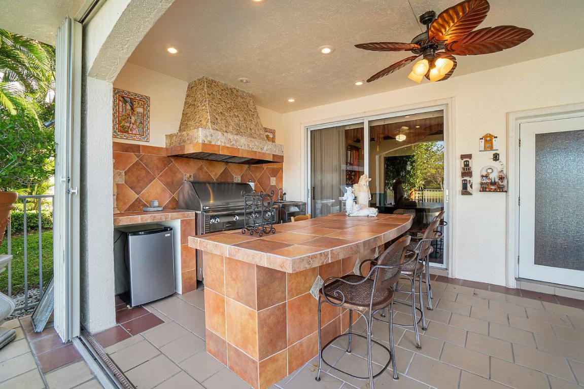 4407 Woodfield, Boca Raton FL 33434