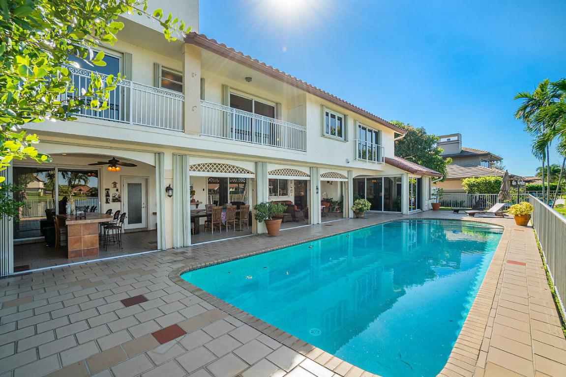 4407 Woodfield, Boca Raton FL 33434