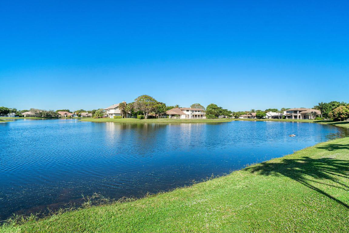 4407 Woodfield, Boca Raton FL 33434