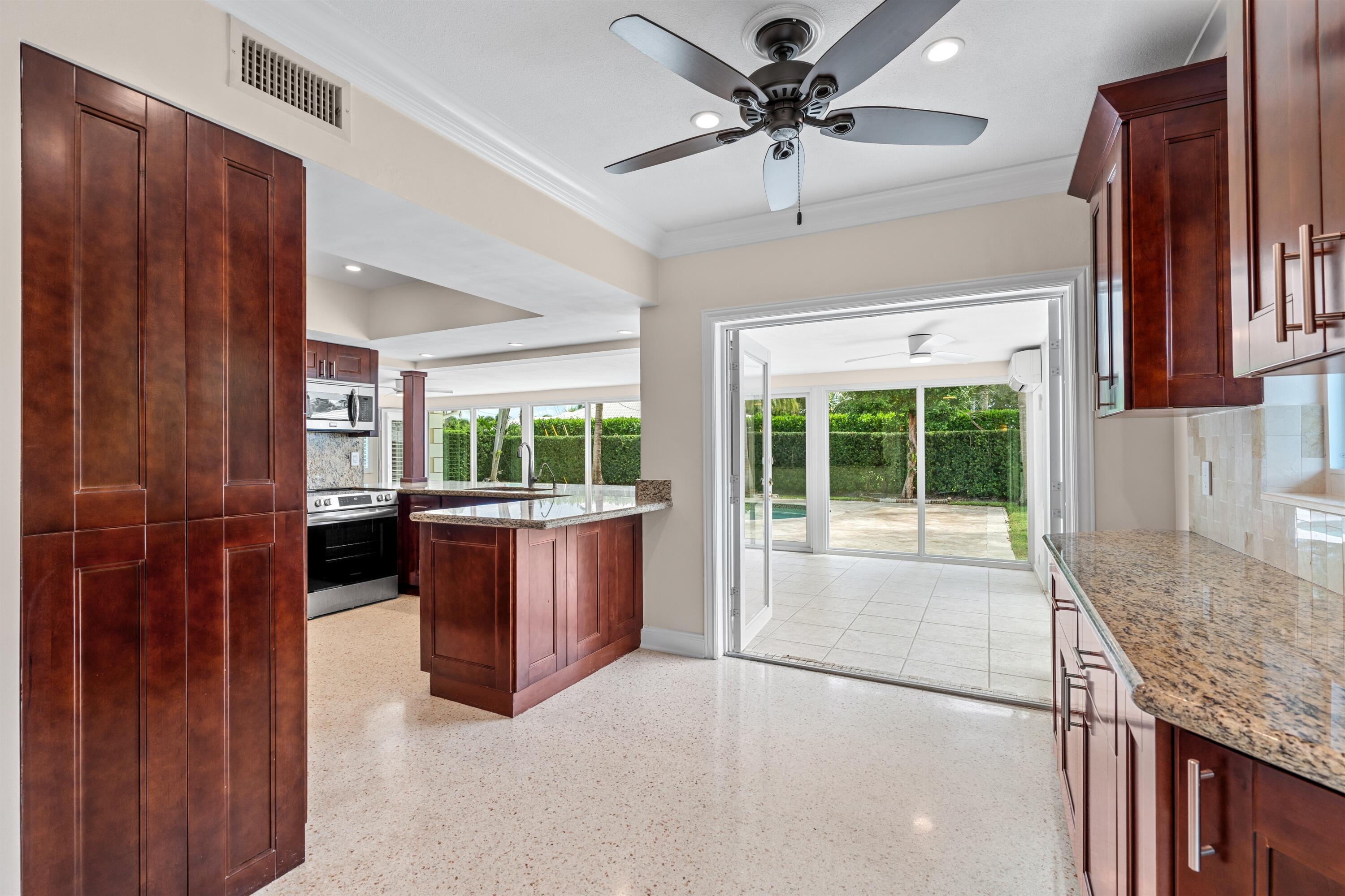 670 Juneberry, Boca Raton FL 33486