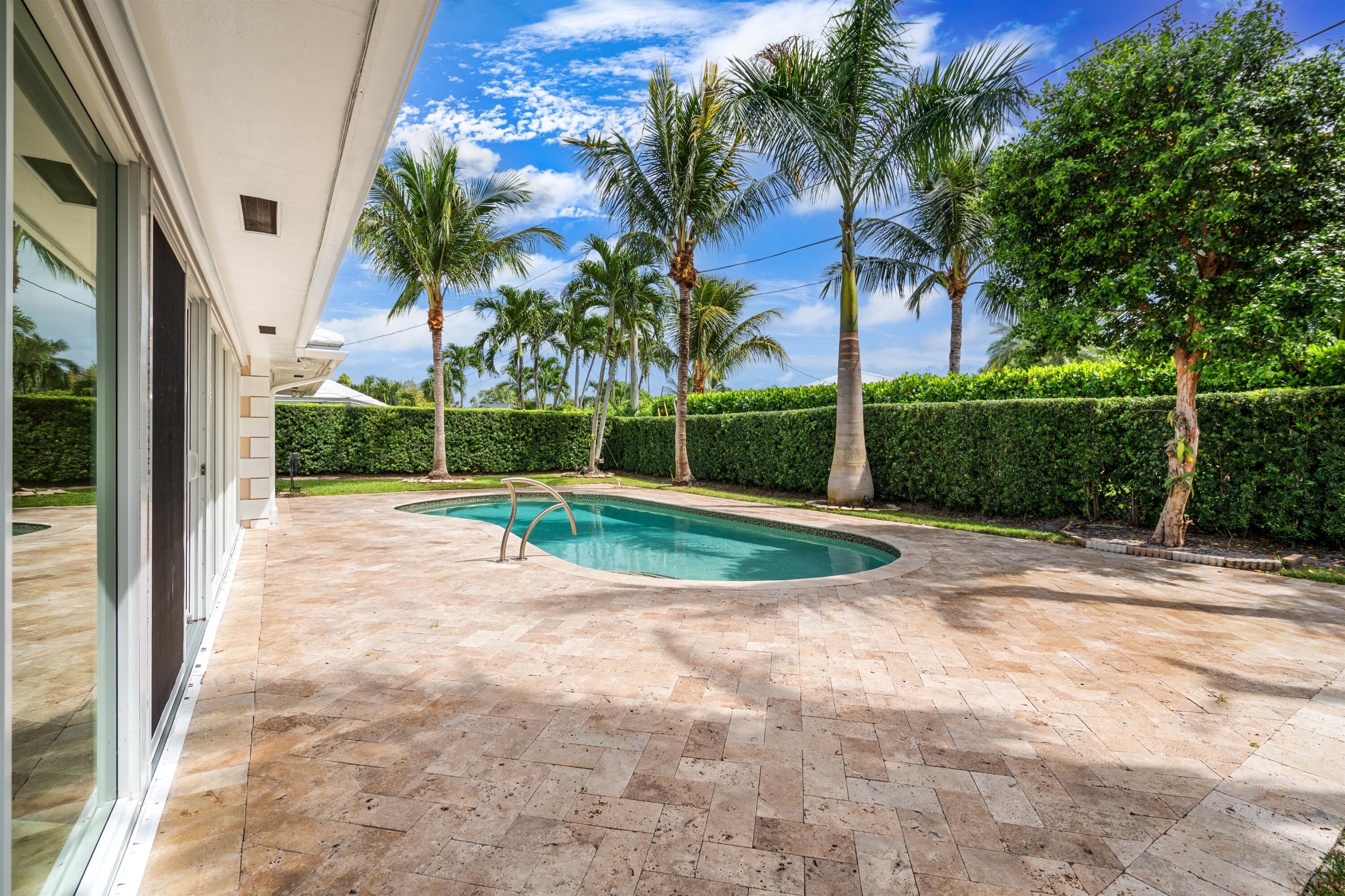 670 Juneberry, Boca Raton FL 33486