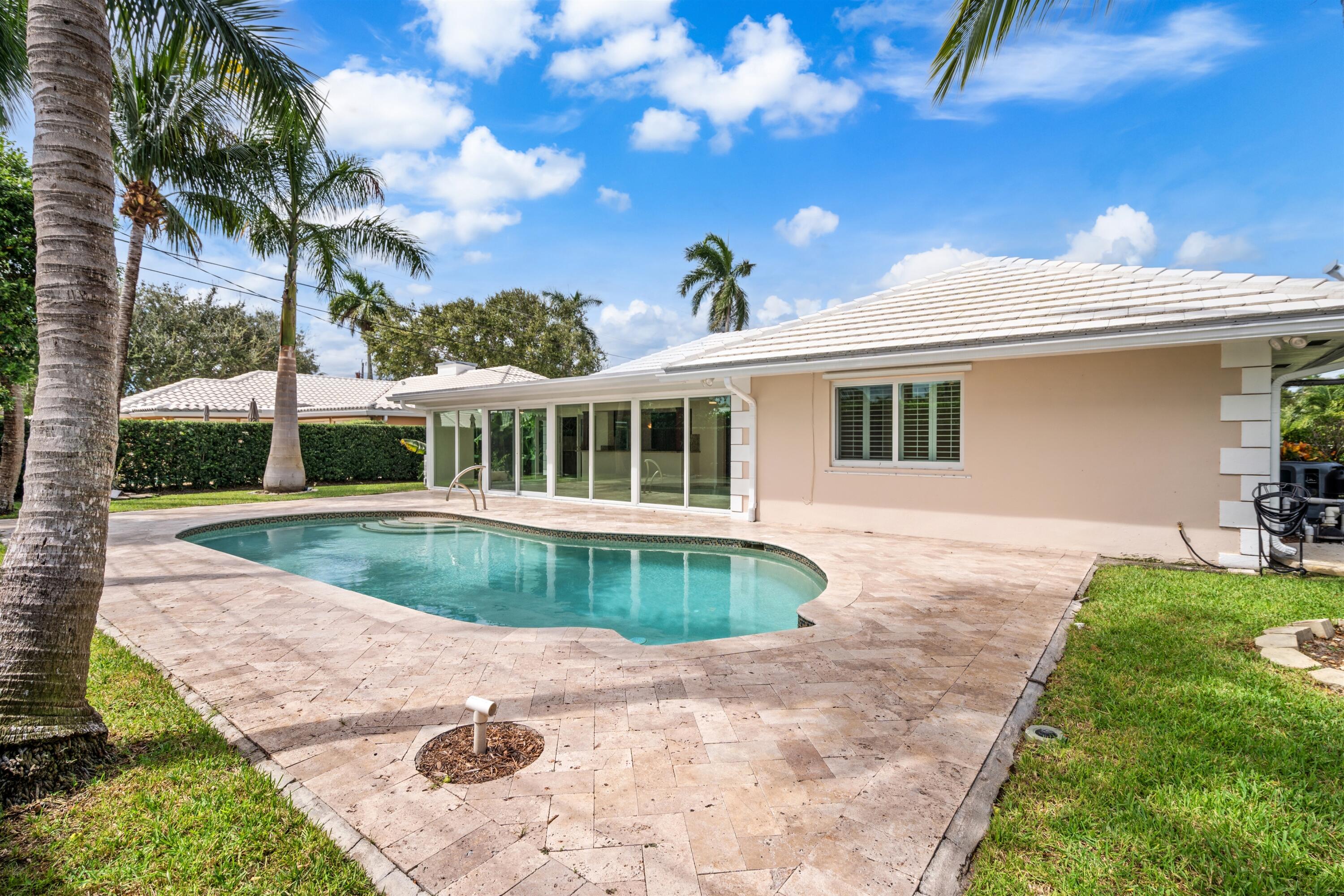 670 Juneberry, Boca Raton FL 33486