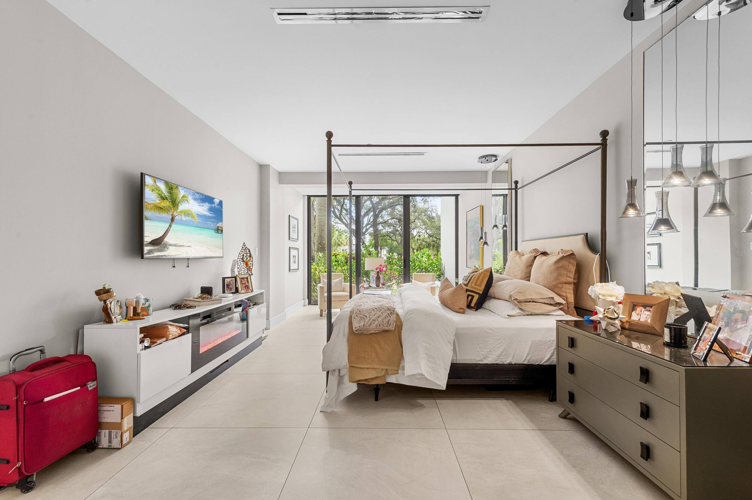 7819 Lakeside #814, Boca Raton FL 33434