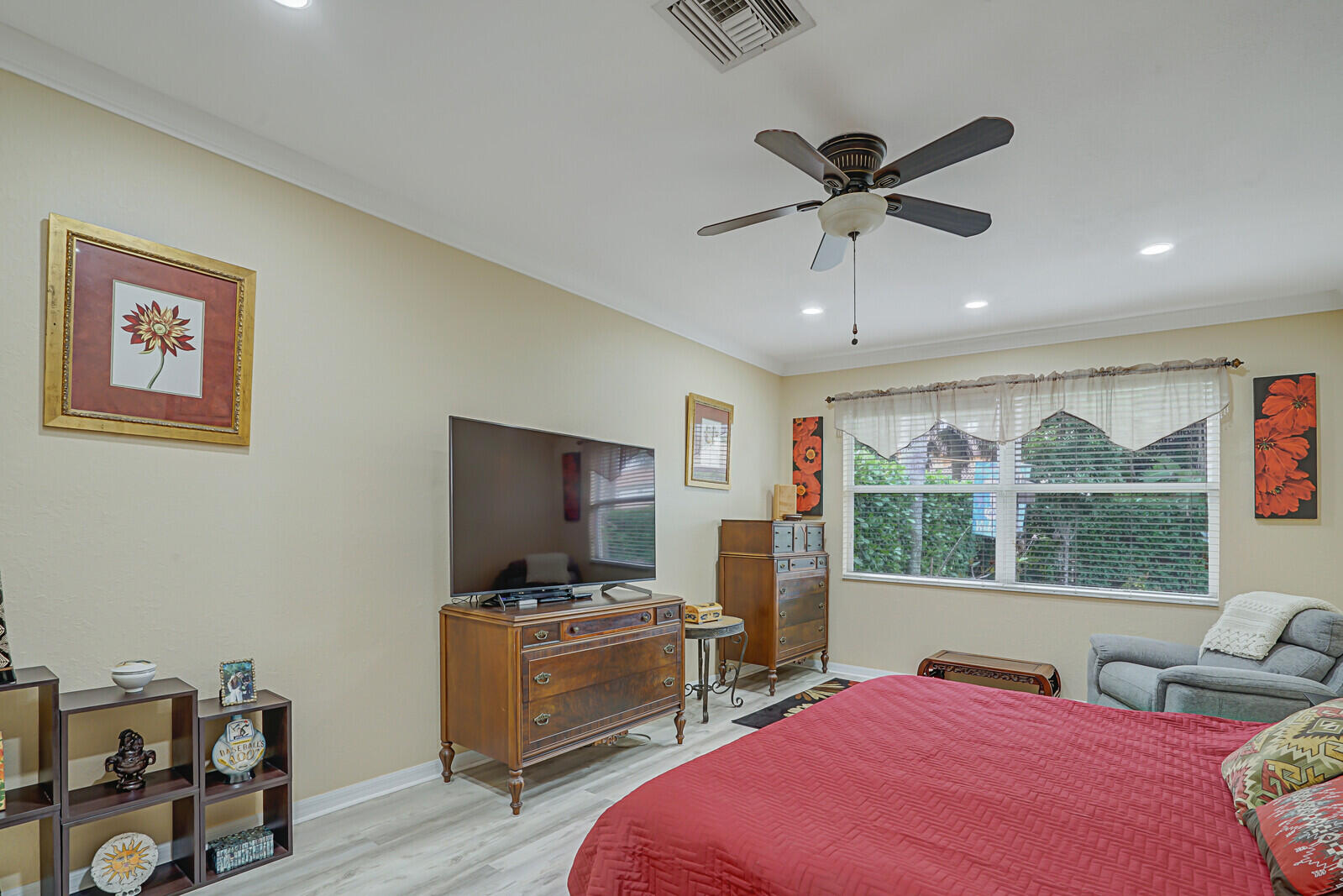 212 Behring, Jupiter FL 33458