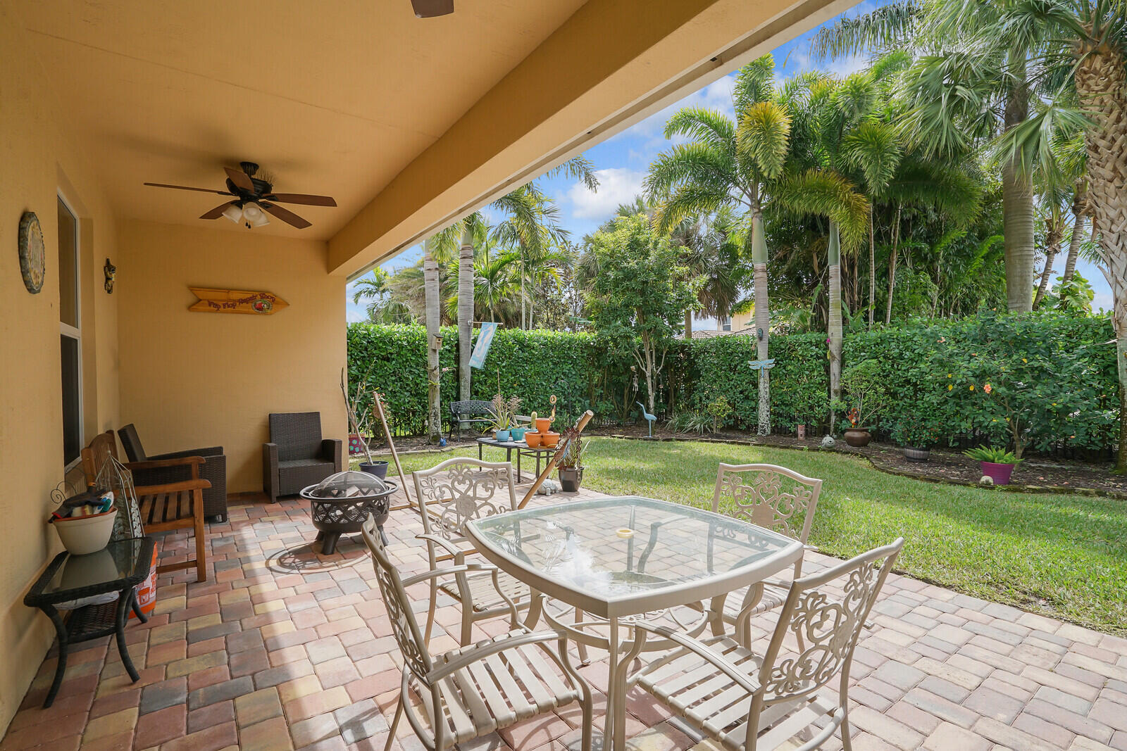 212 Behring, Jupiter FL 33458