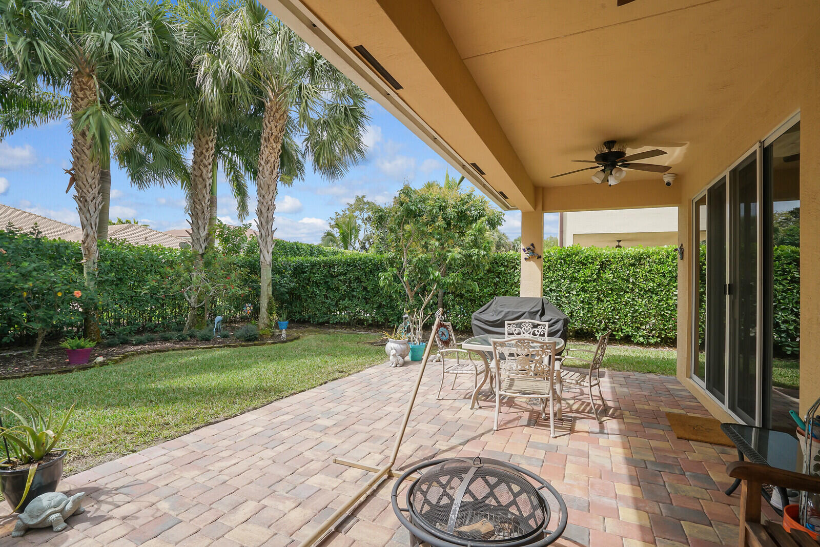212 Behring, Jupiter FL 33458