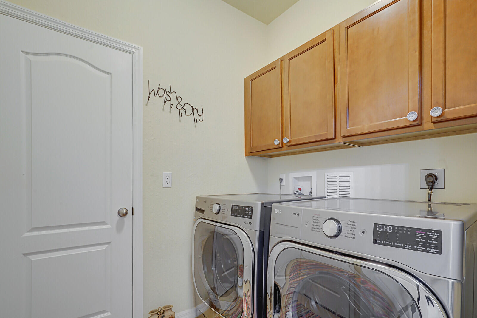 212 Behring, Jupiter FL 33458