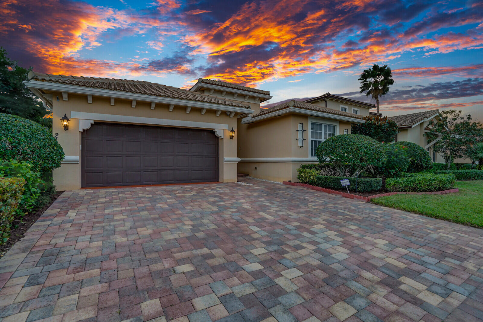 212 Behring, Jupiter FL 33458