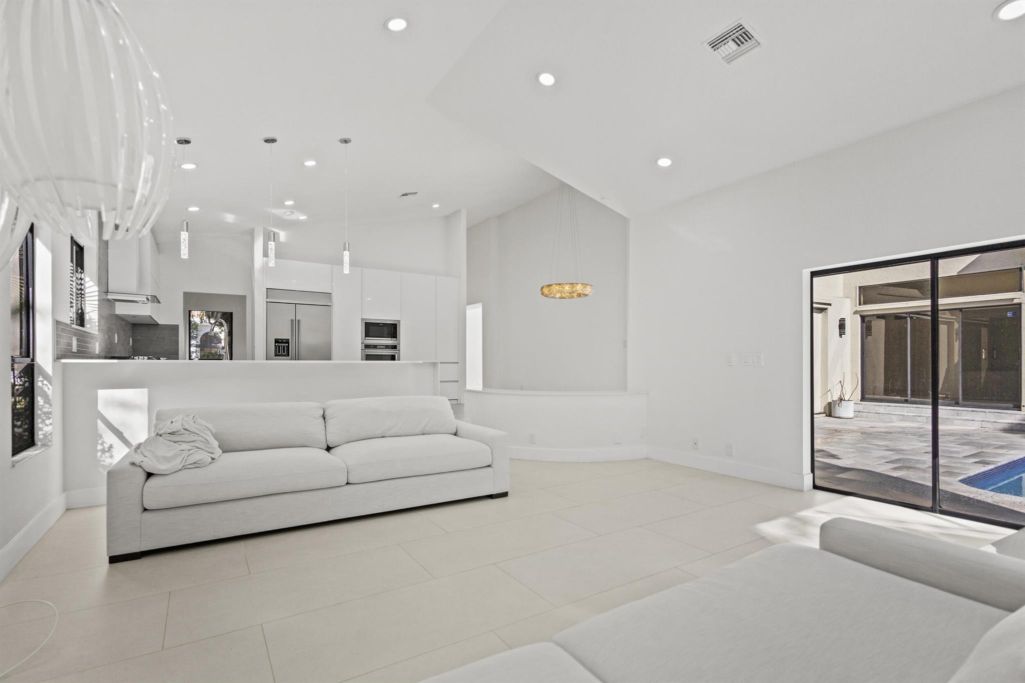4798 NW 25th Way, Boca Raton FL 33434