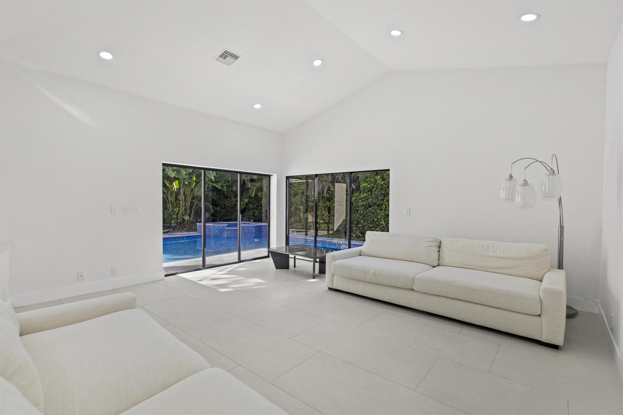 4798 NW 25th Way, Boca Raton FL 33434