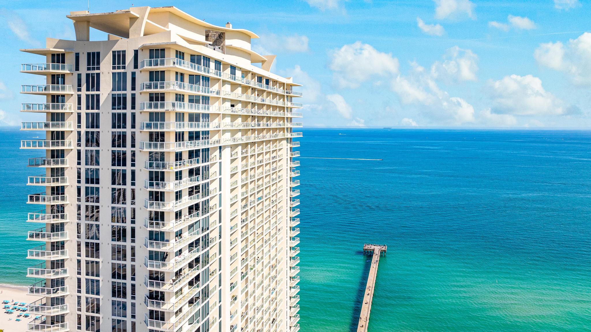 16699 Collins #1909, Sunny Isles Beach FL 33160