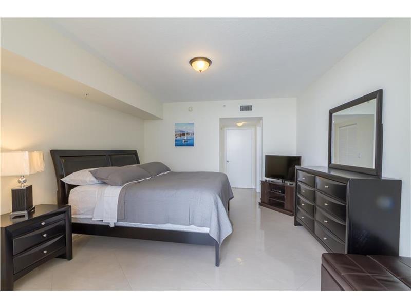 16699 Collins #1909, Sunny Isles Beach FL 33160