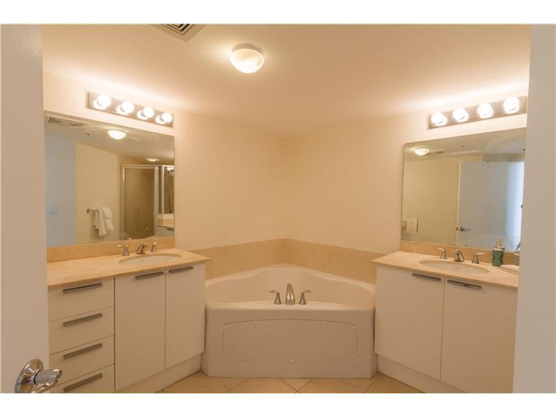 16699 Collins #1909, Sunny Isles Beach FL 33160
