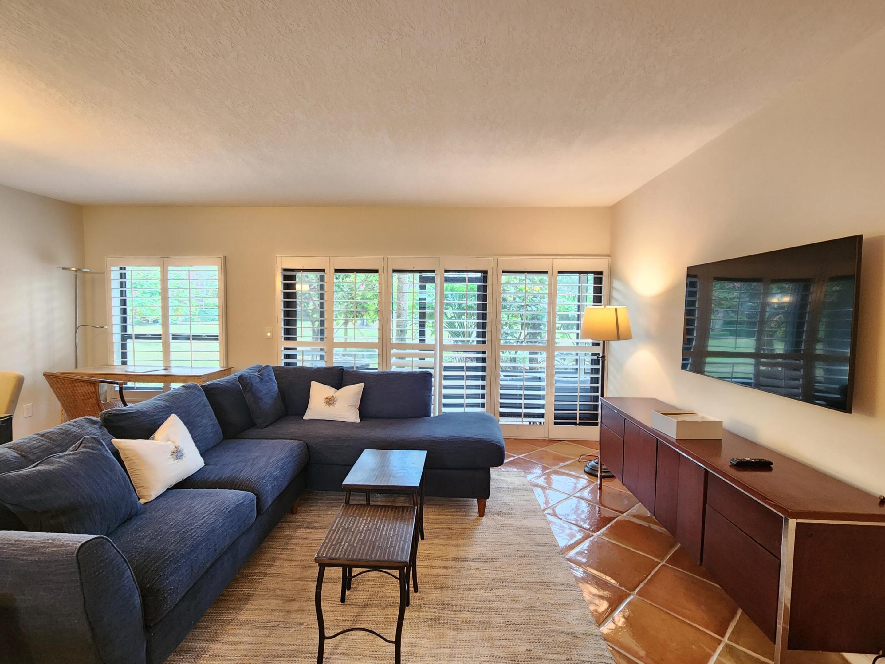 11863 Wimbledon #416, Wellington FL 33414
