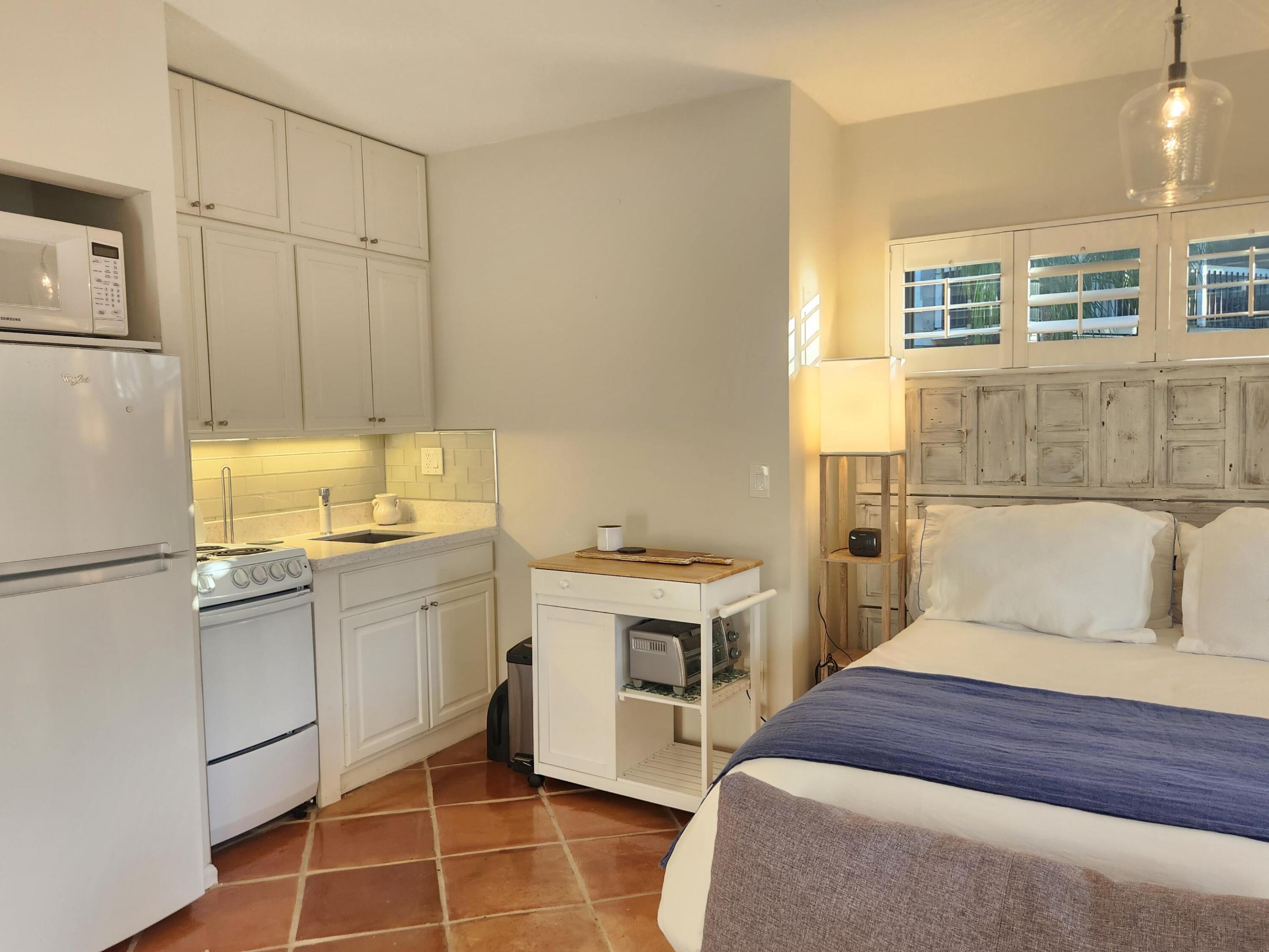 11863 Wimbledon #416, Wellington FL 33414