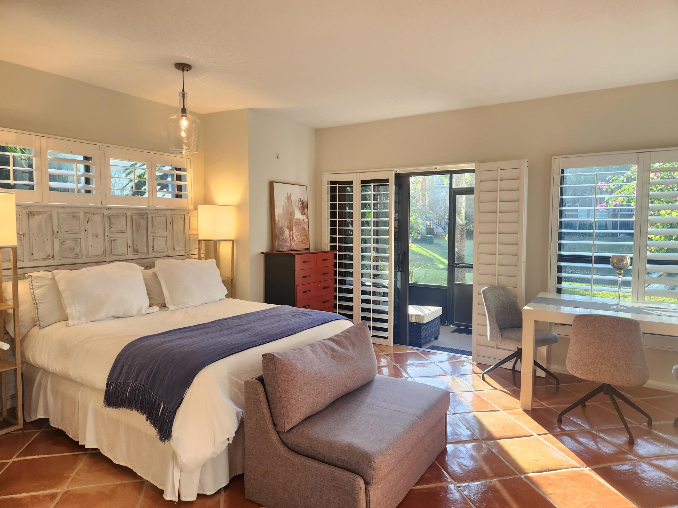 11863 Wimbledon #416, Wellington FL 33414