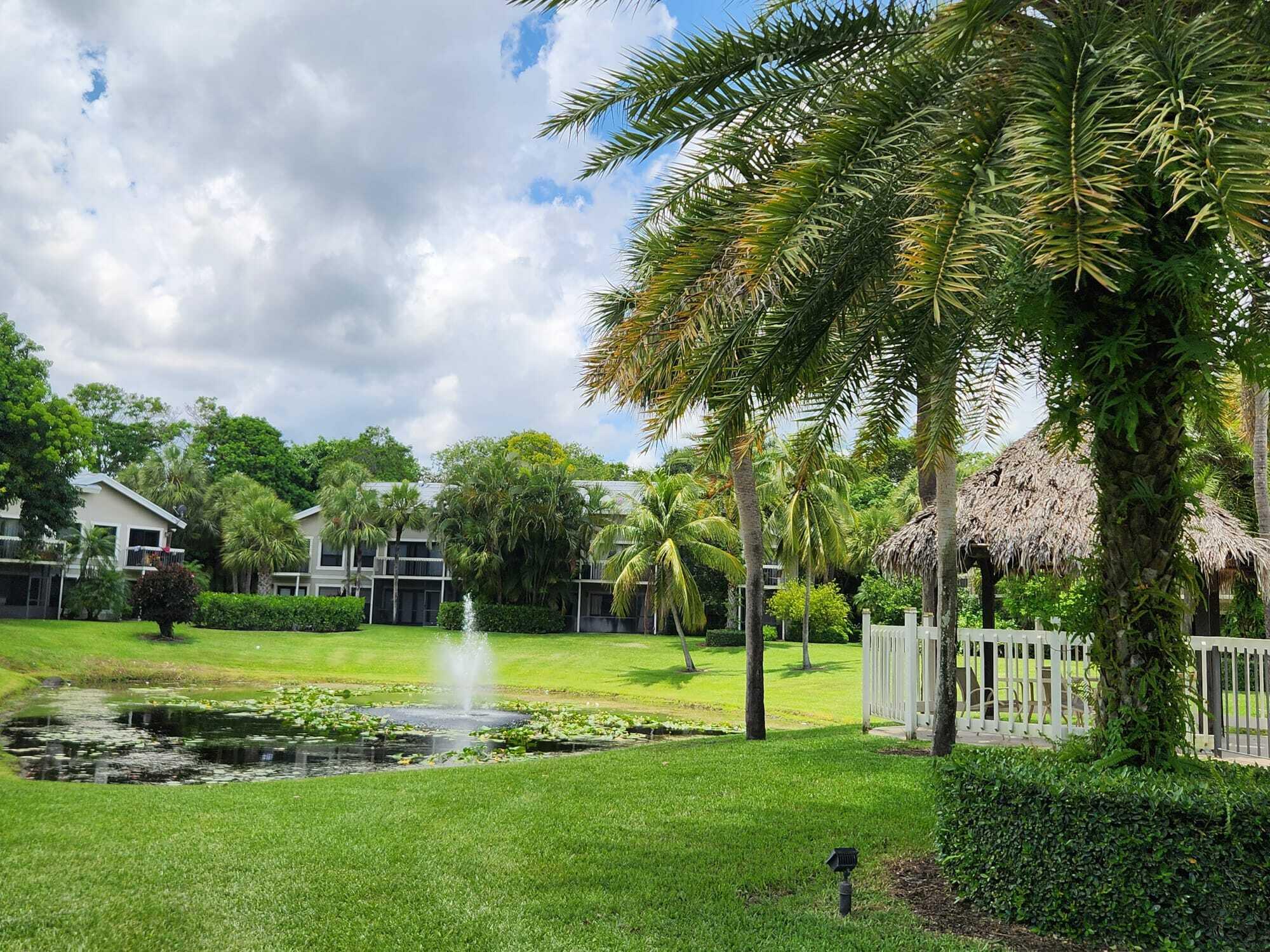 11863 Wimbledon #416, Wellington FL 33414