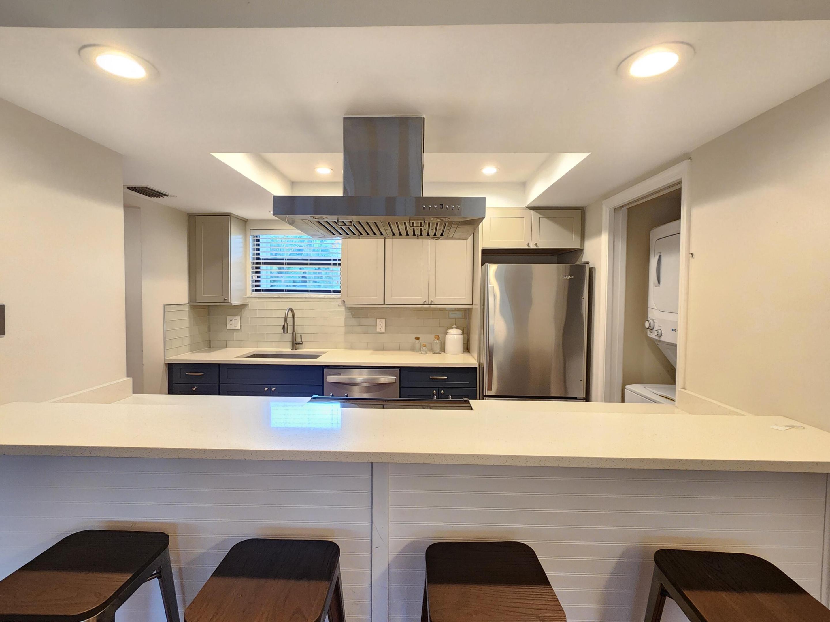 11863 Wimbledon #416, Wellington FL 33414