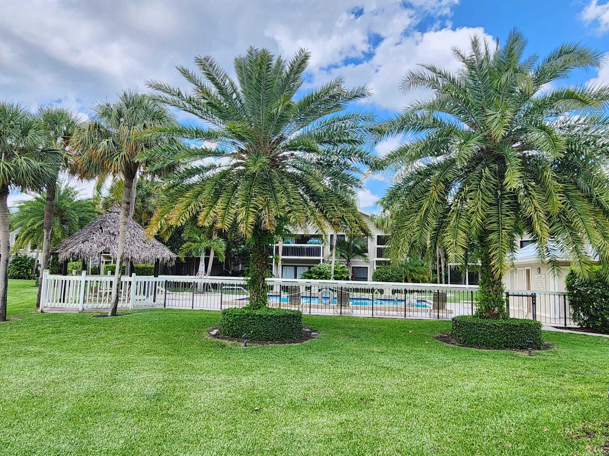 11863 Wimbledon #416, Wellington FL 33414