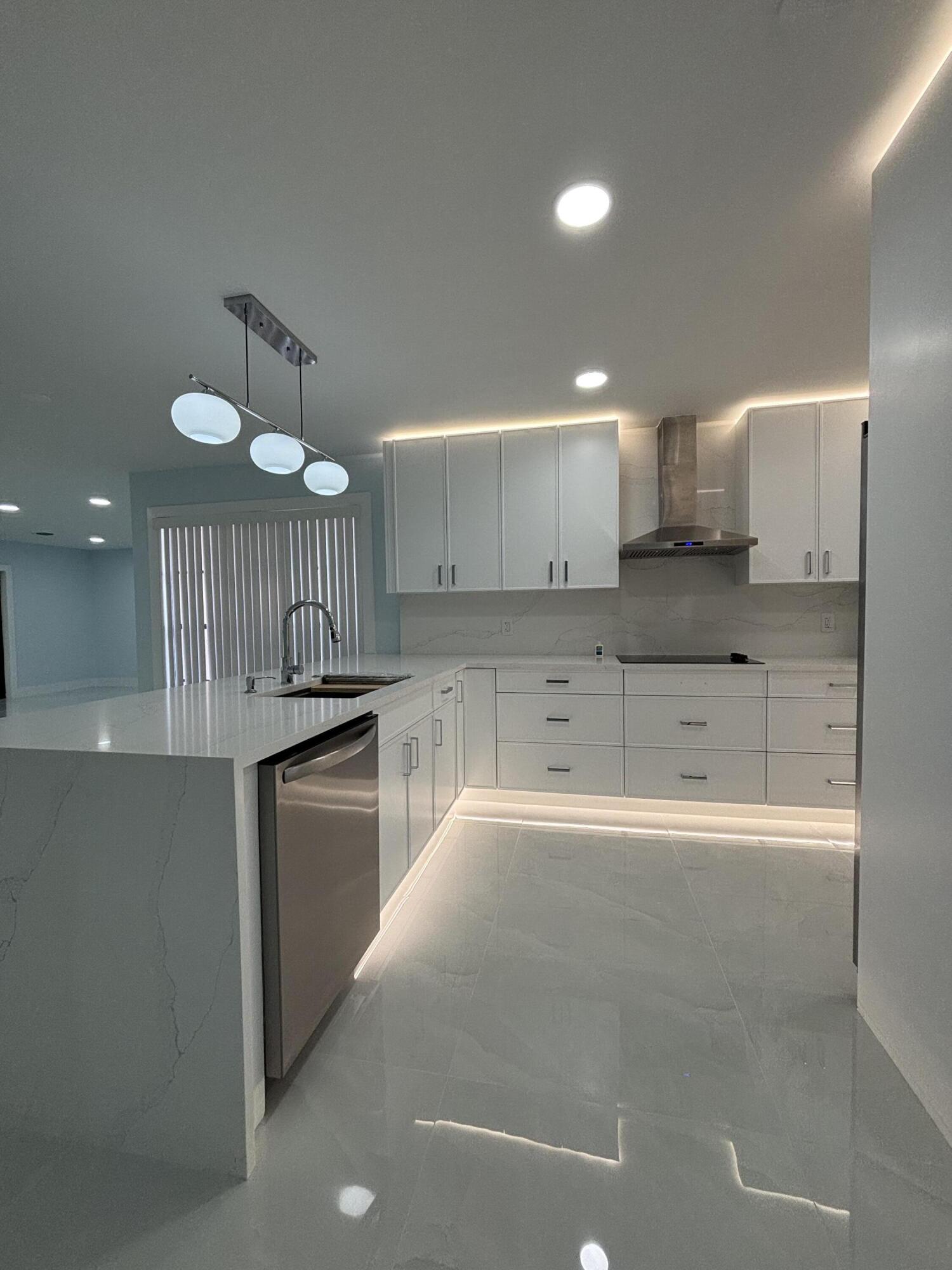9266 Vista Del Lago #25h, Boca Raton FL 33428