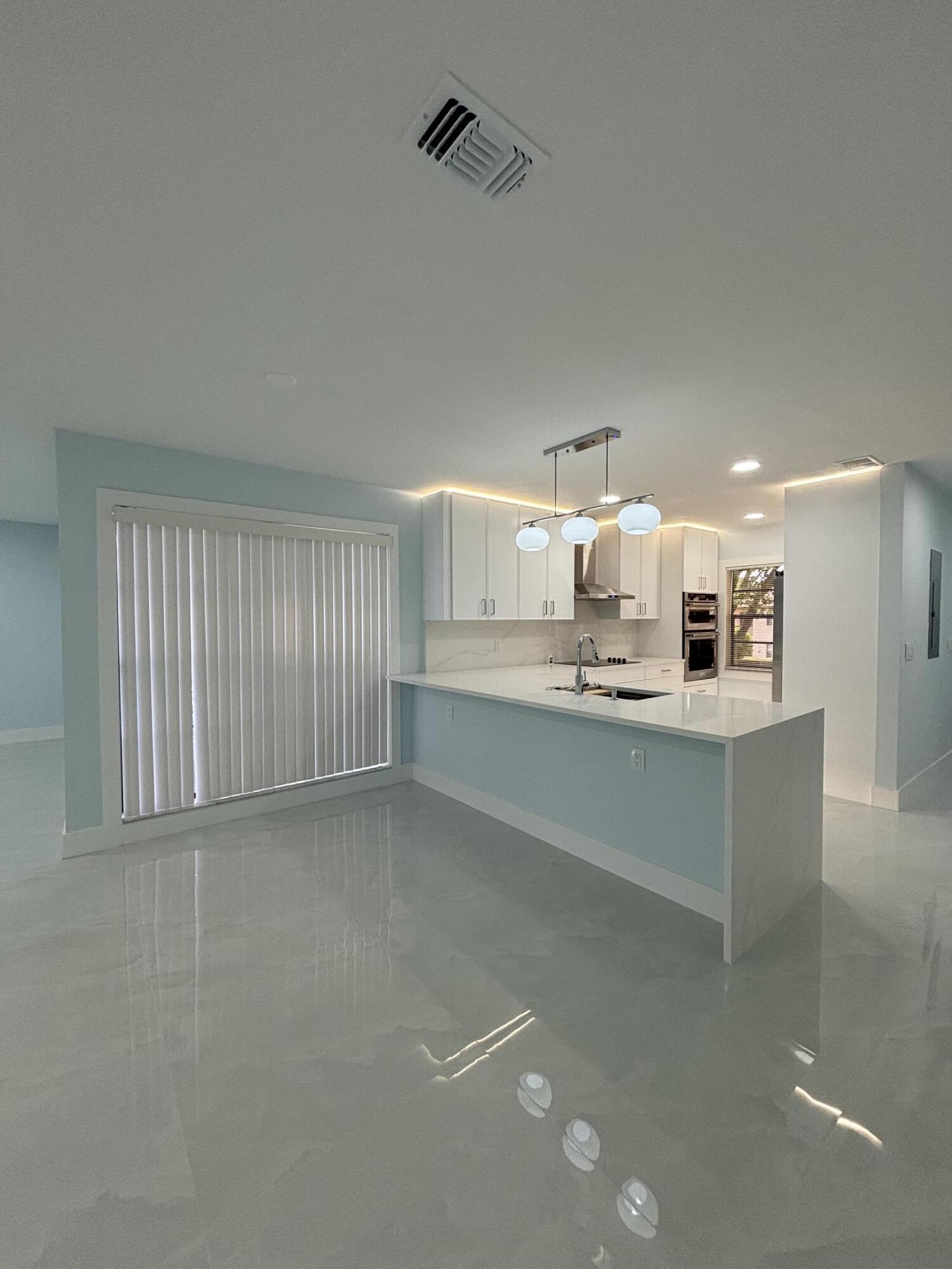 9266 Vista Del Lago #25h, Boca Raton FL 33428
