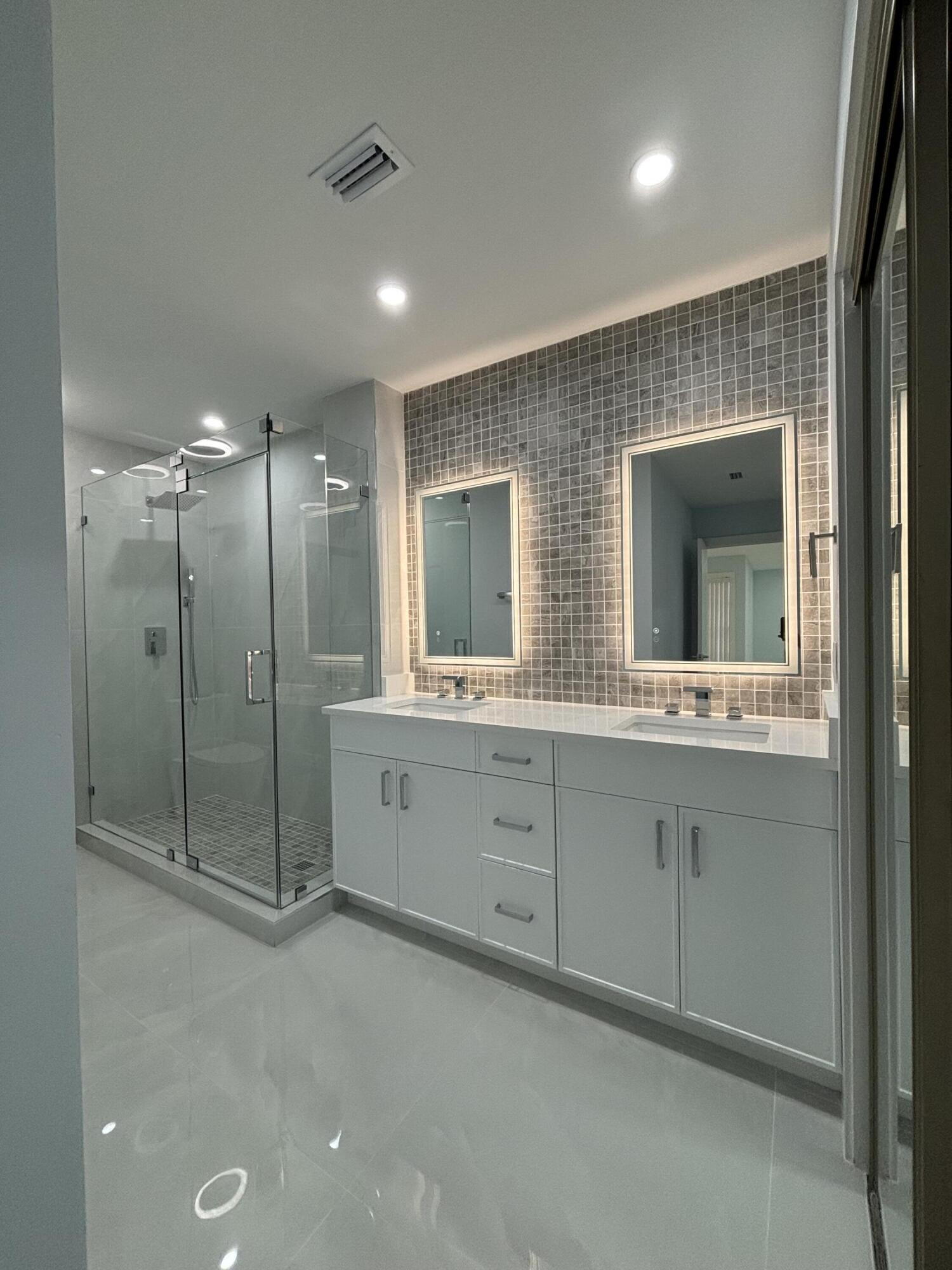 9266 Vista Del Lago #25h, Boca Raton FL 33428