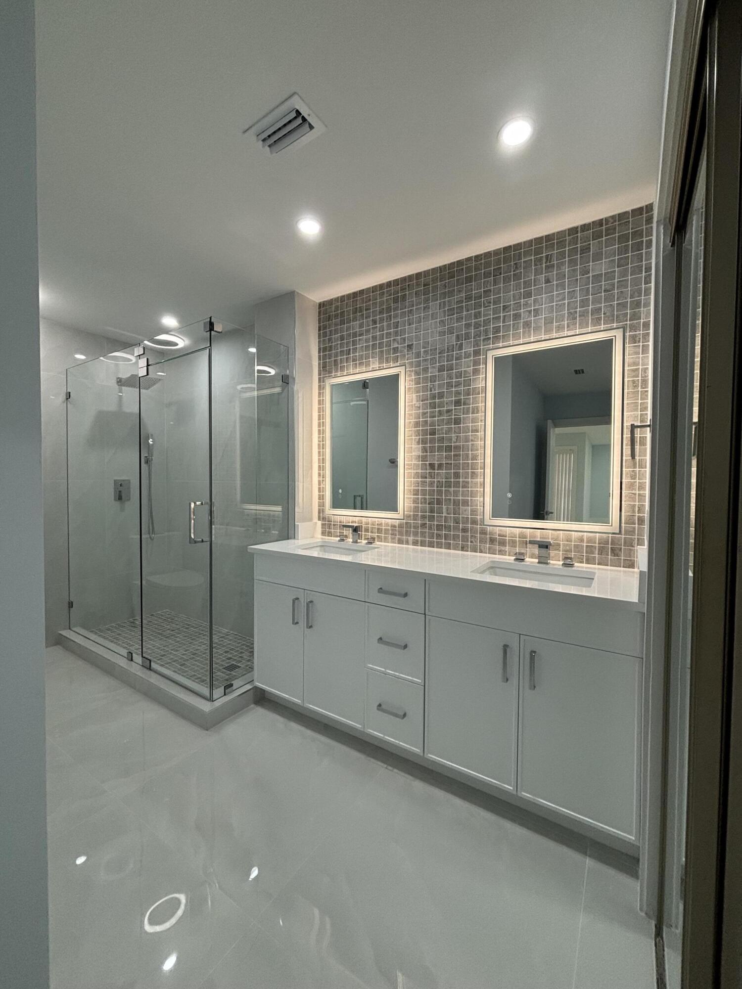 9266 Vista Del Lago #25h, Boca Raton FL 33428