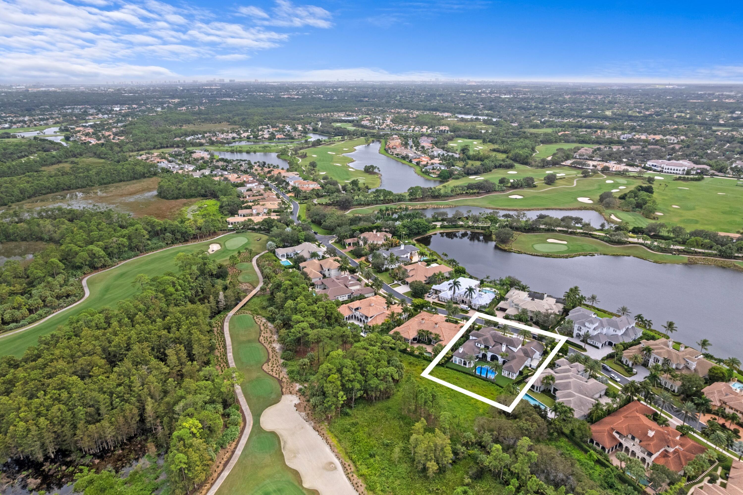 111 Via Palacio, Palm Beach Gardens FL 33418