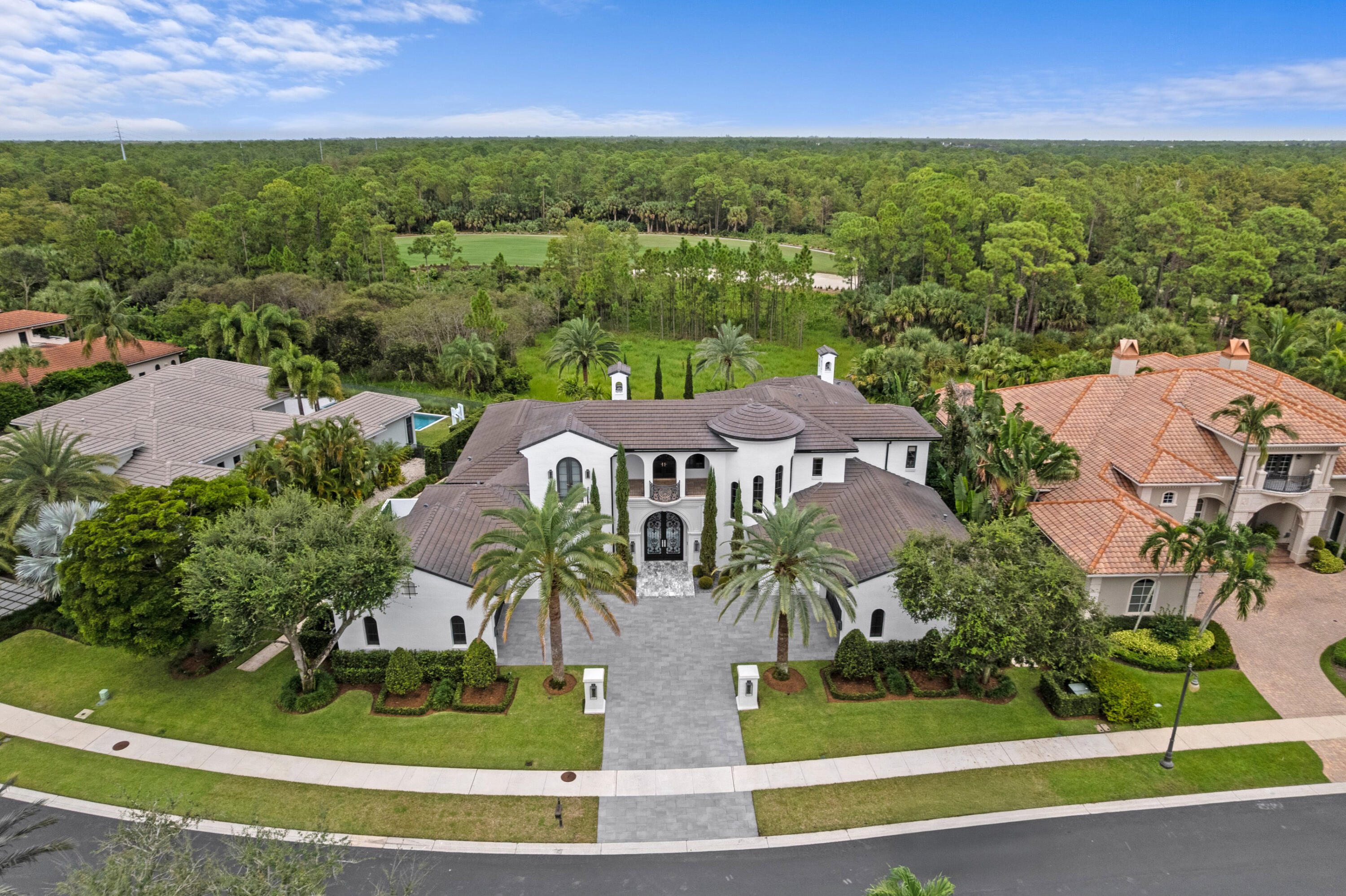 111 Via Palacio, Palm Beach Gardens FL 33418