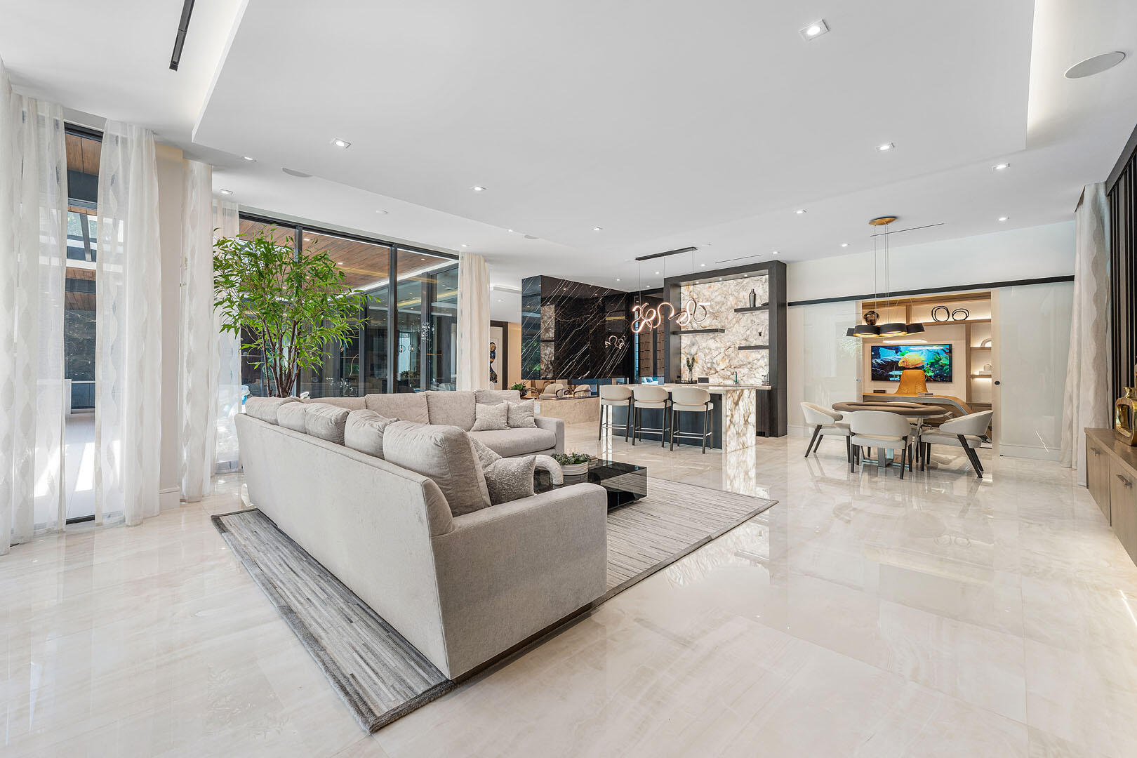212 W Alexander Palm, Boca Raton FL 33432