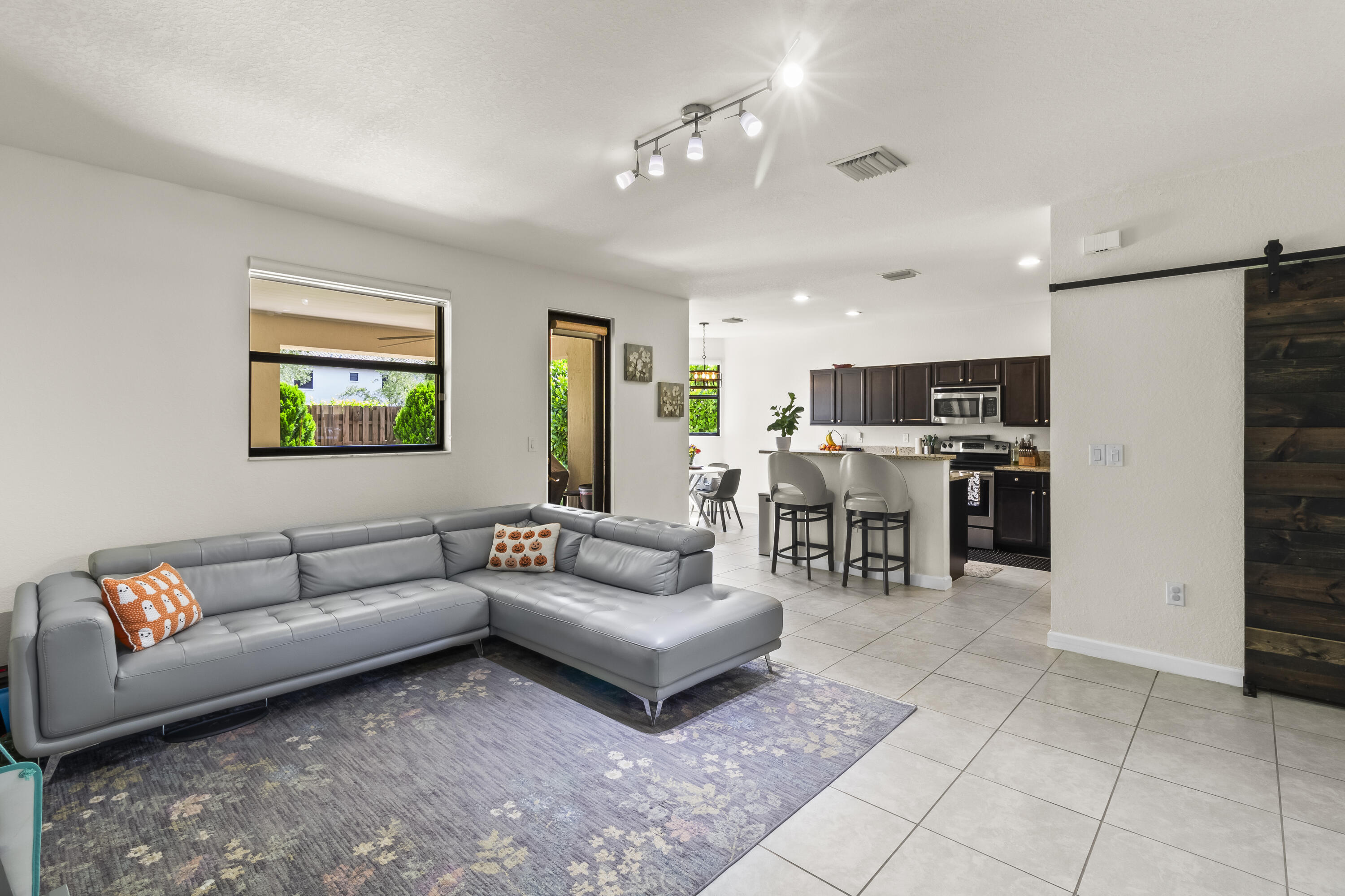 11823 SW 151st, Miami FL 33196