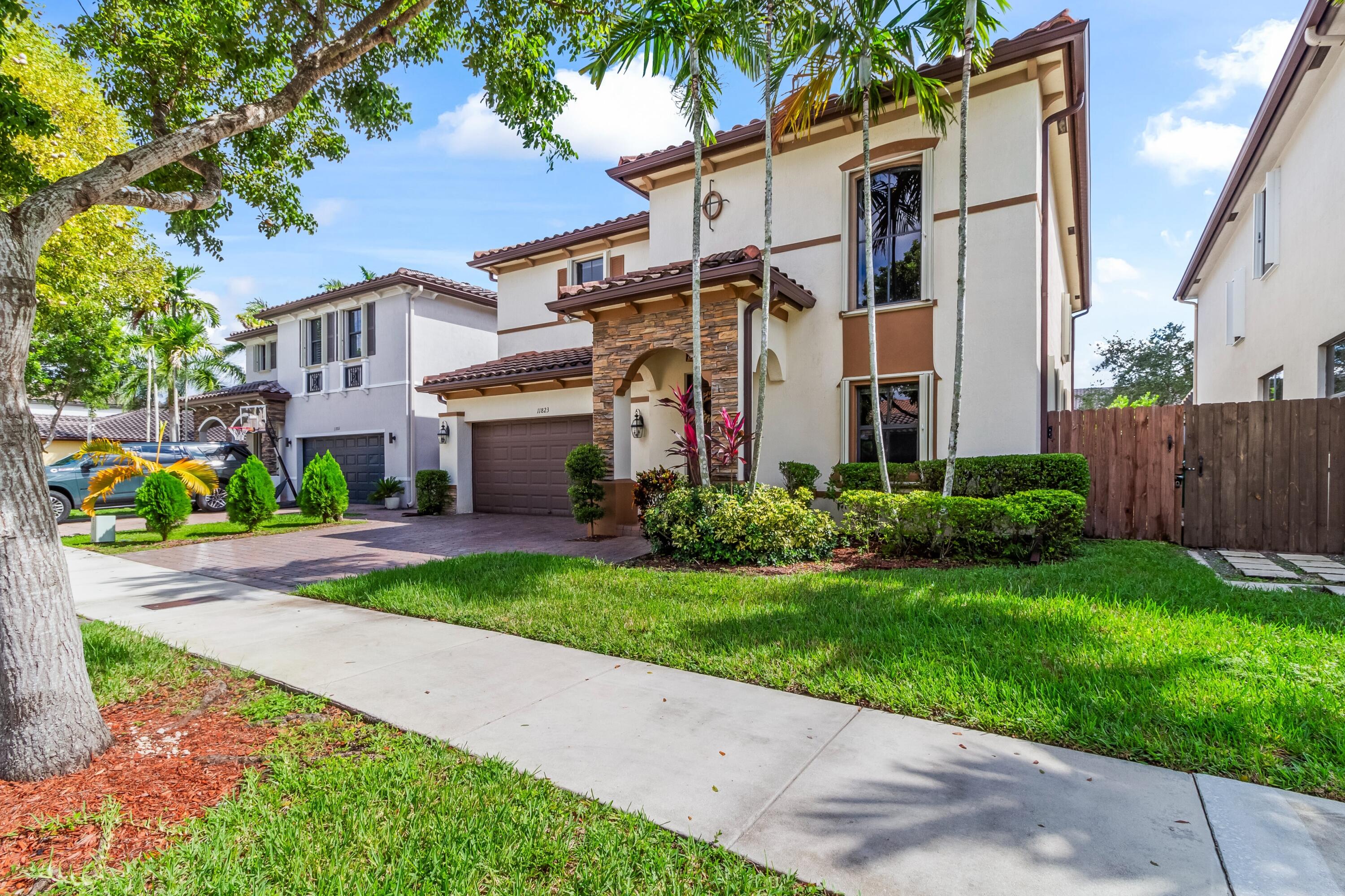 11823 SW 151st, Miami FL 33196
