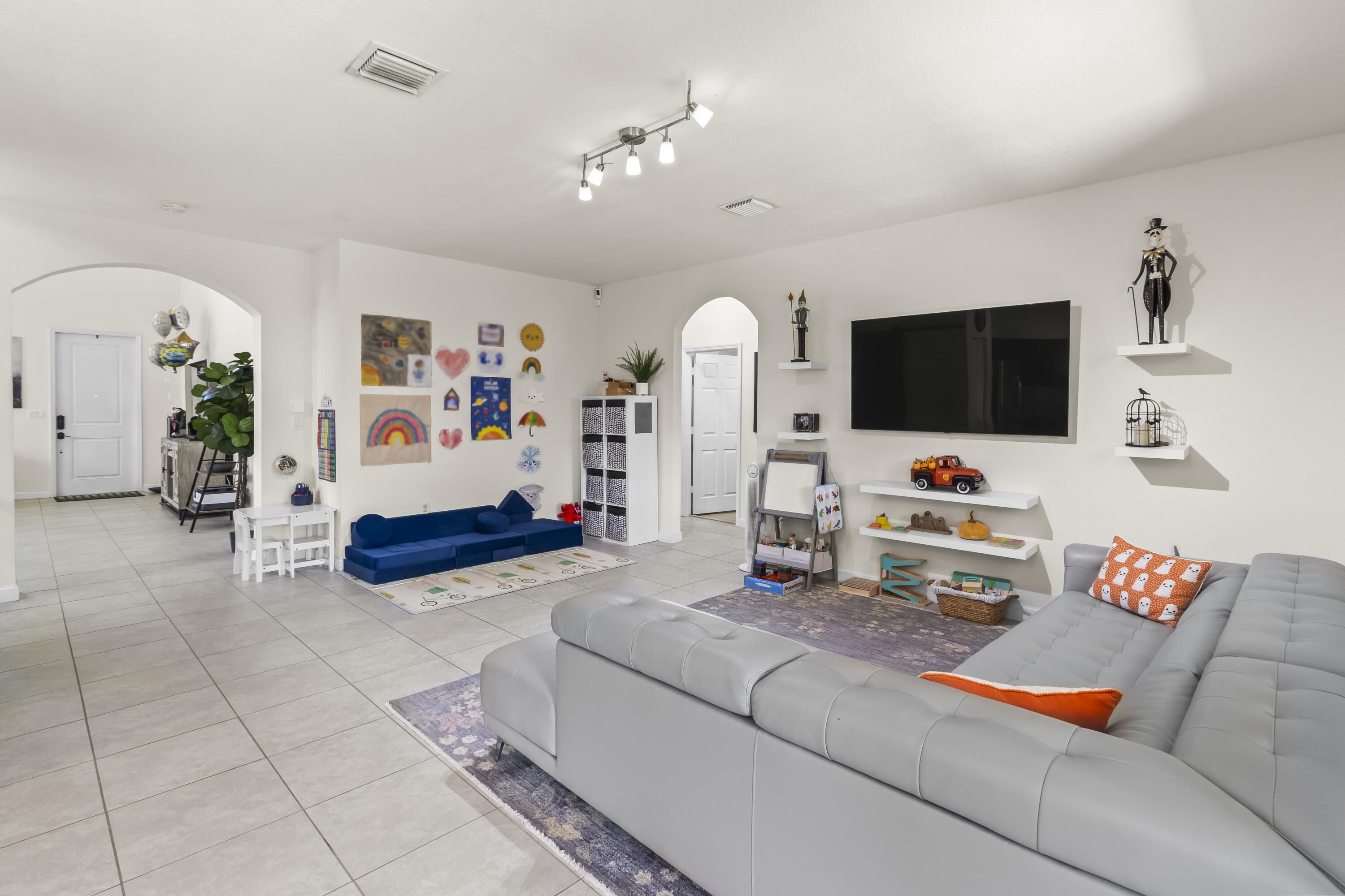11823 SW 151st, Miami FL 33196