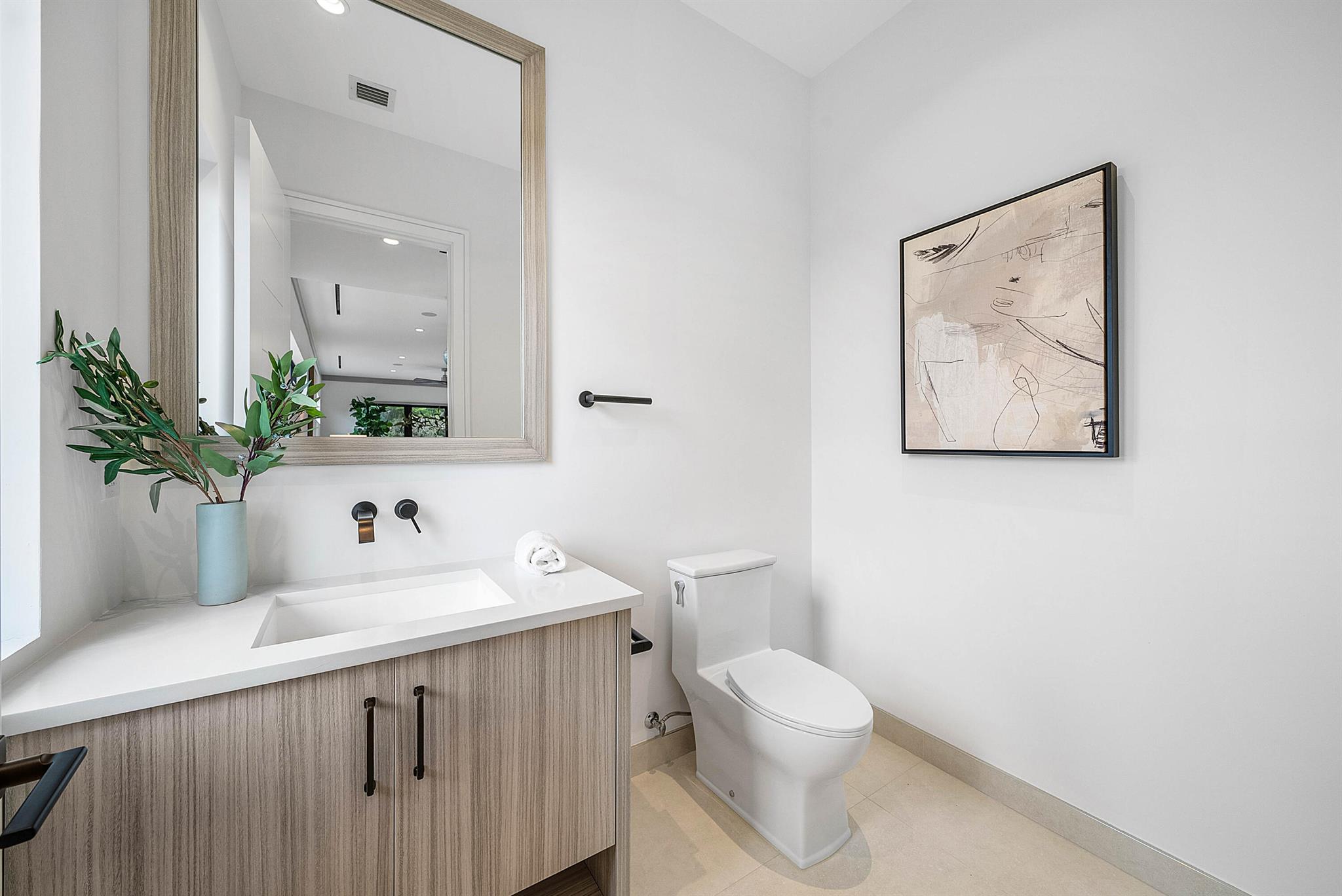 1560 SW 6th Avenue, Boca Raton FL 33486