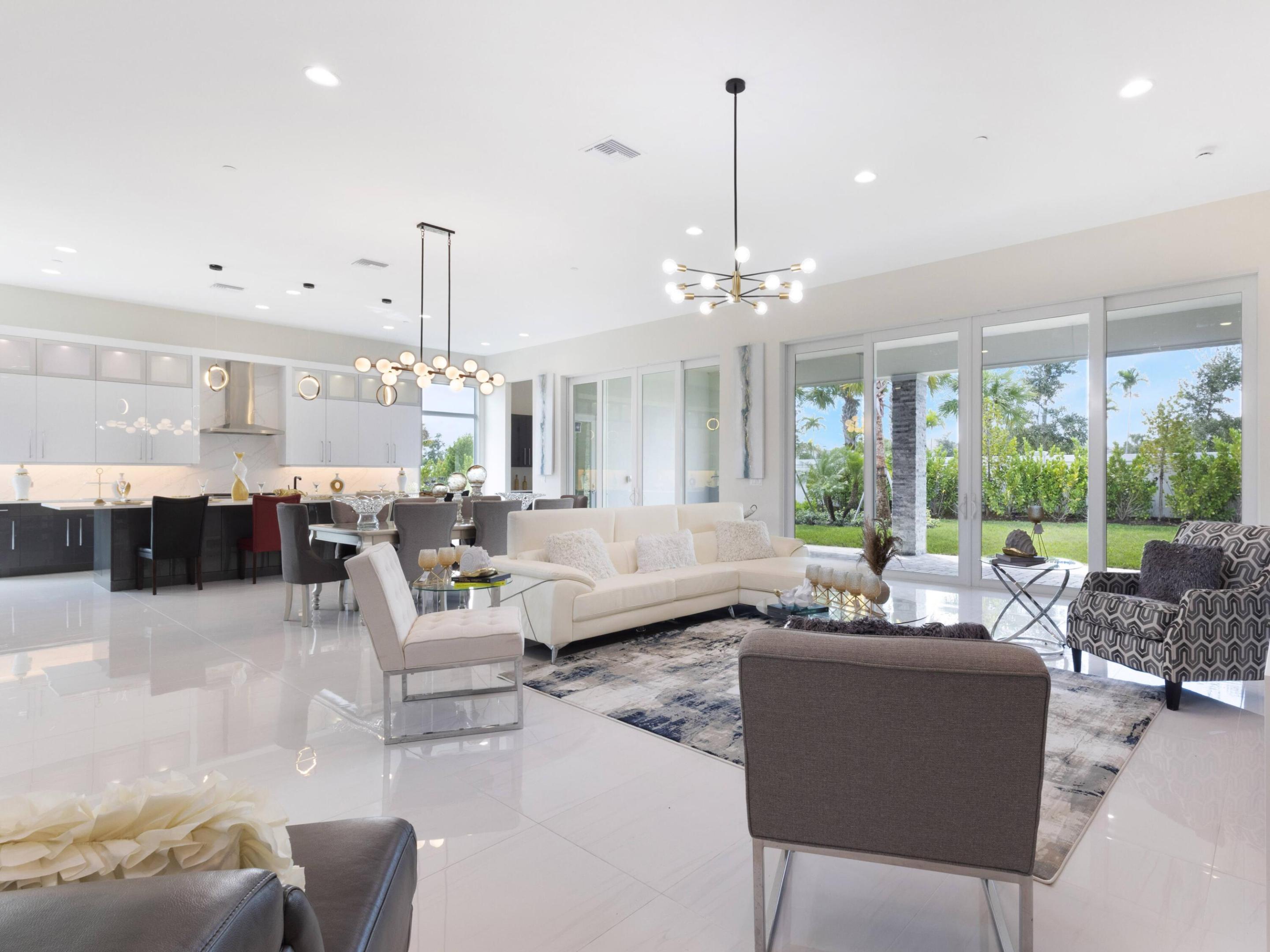 9124 Coral Isles, Palm Beach Gardens FL 33412