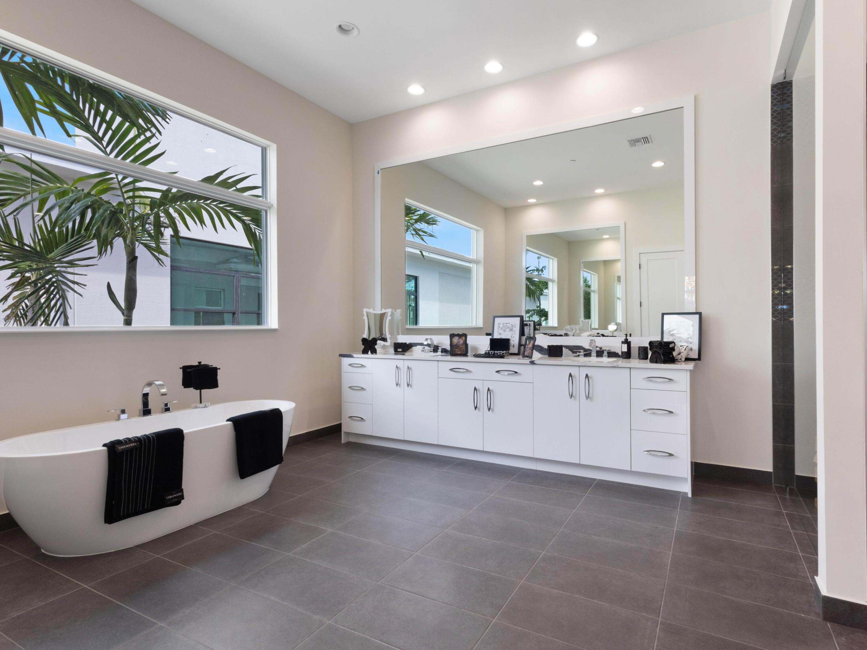 9124 Coral Isles, Palm Beach Gardens FL 33412