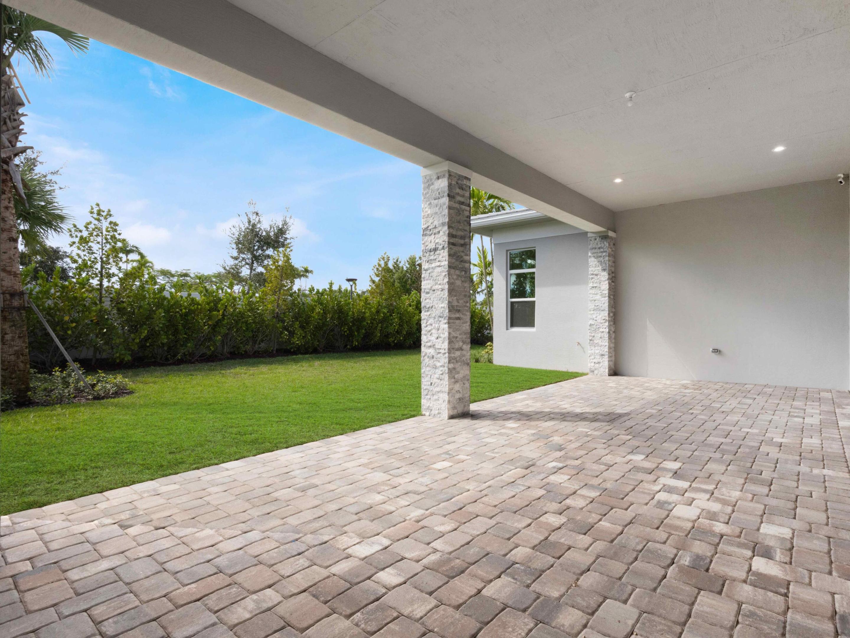 9124 Coral Isles, Palm Beach Gardens FL 33412