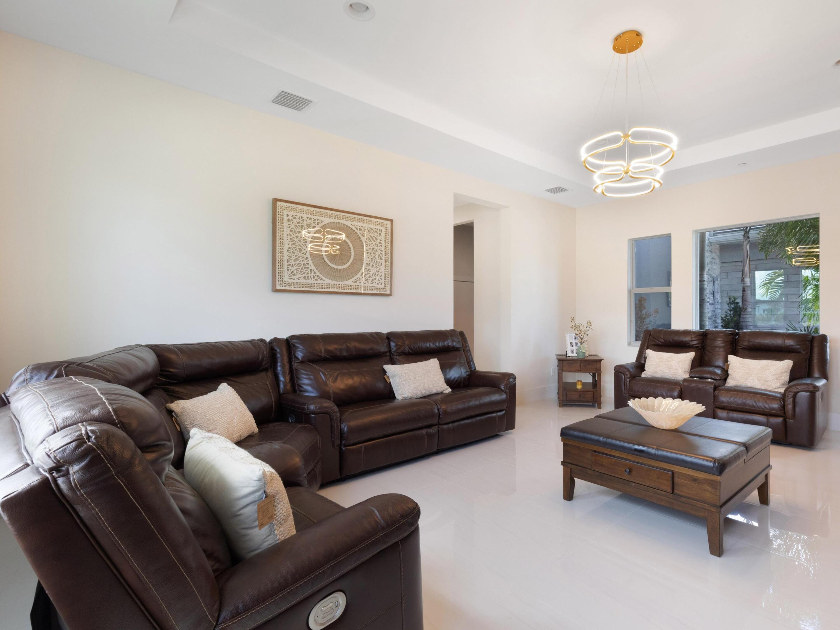 9124 Coral Isles, Palm Beach Gardens FL 33412
