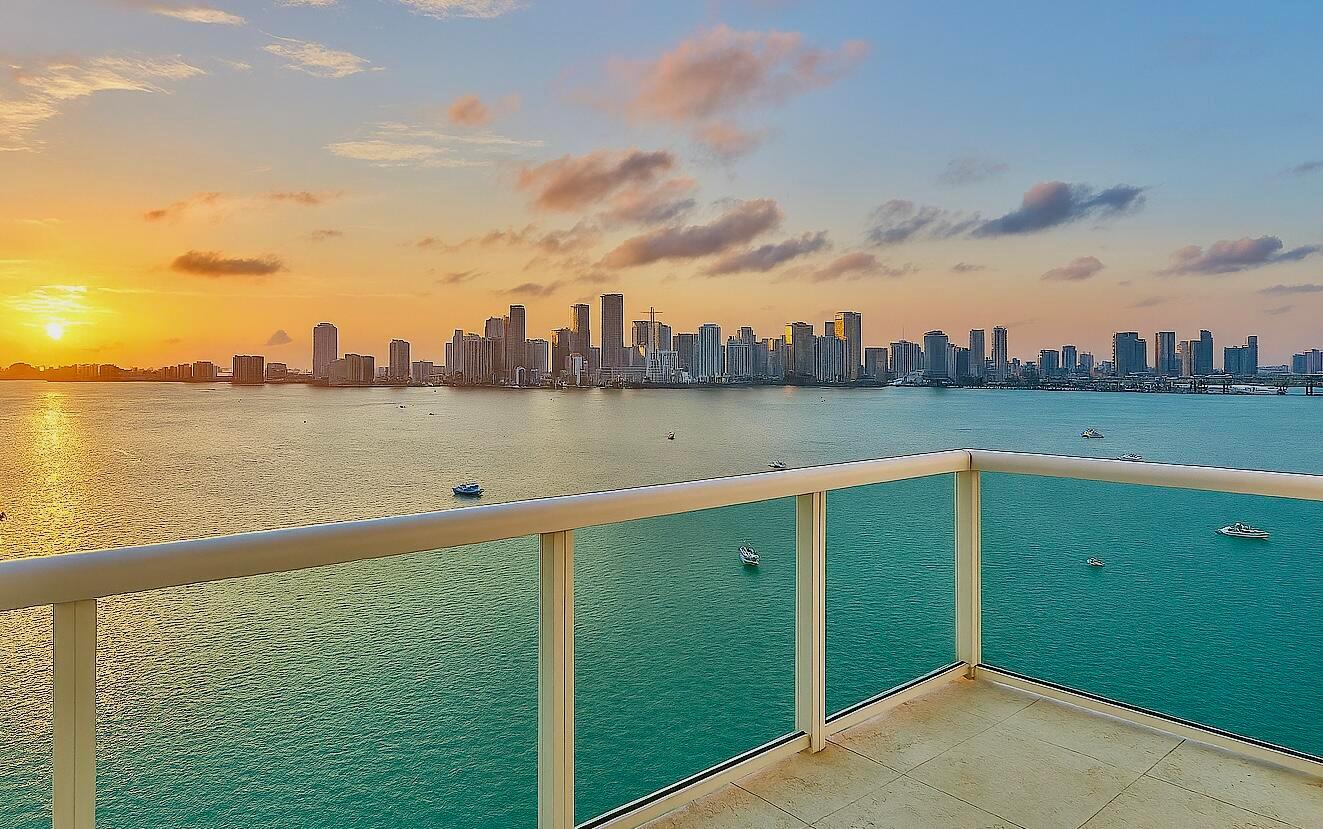 650 West Avenue #2905, Miami Beach FL 33139