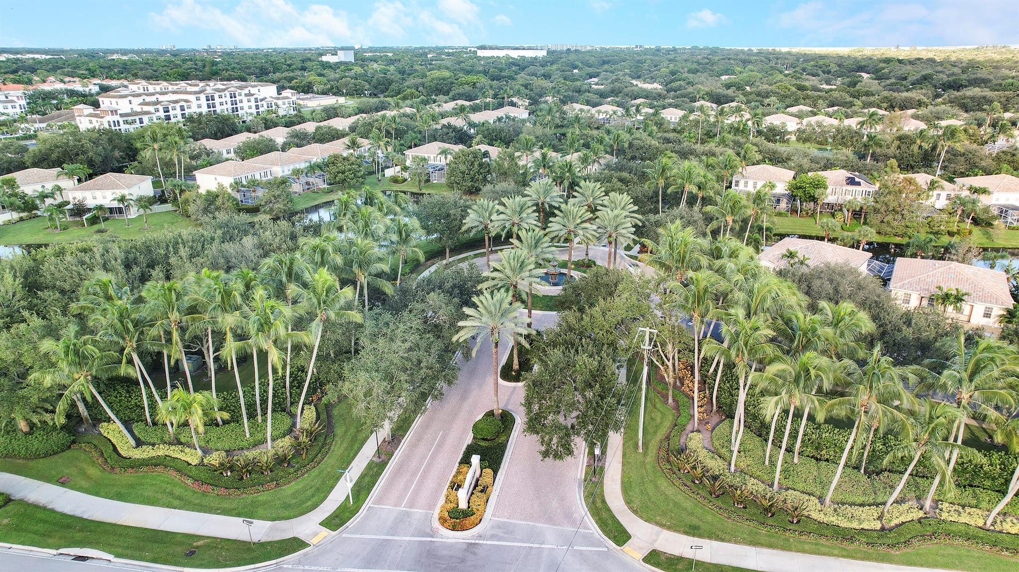 454 Capistrano Drive, Palm Beach Gardens FL 33410