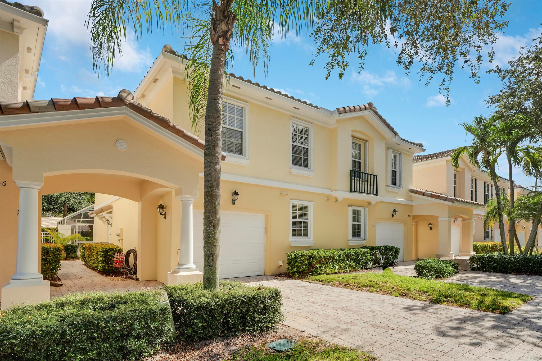 454 Capistrano Drive, Palm Beach Gardens FL 33410