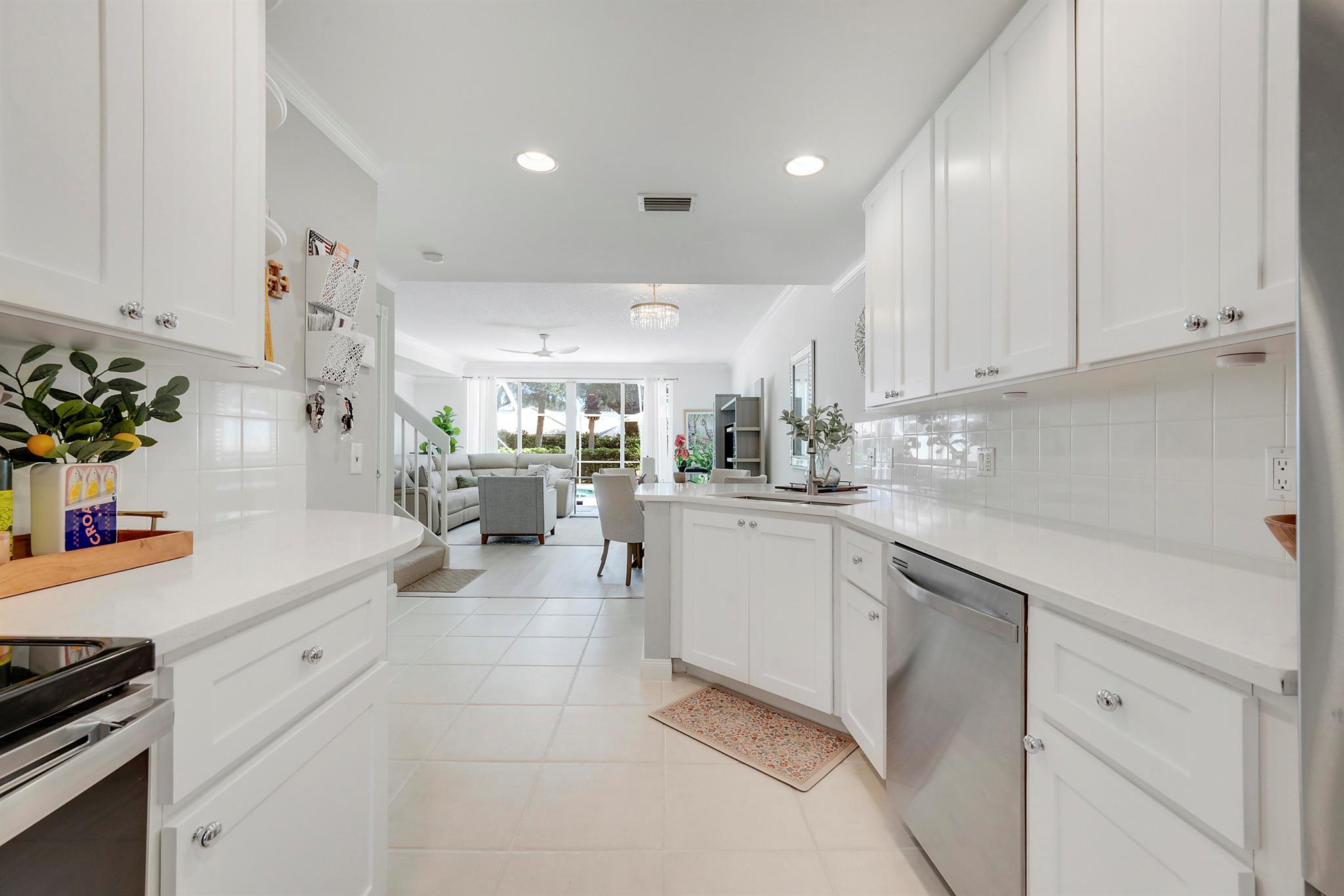 454 Capistrano Drive, Palm Beach Gardens FL 33410