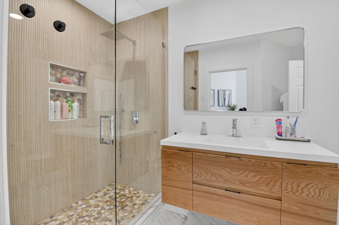 6270 NW 43rd, Boca Raton FL 33496
