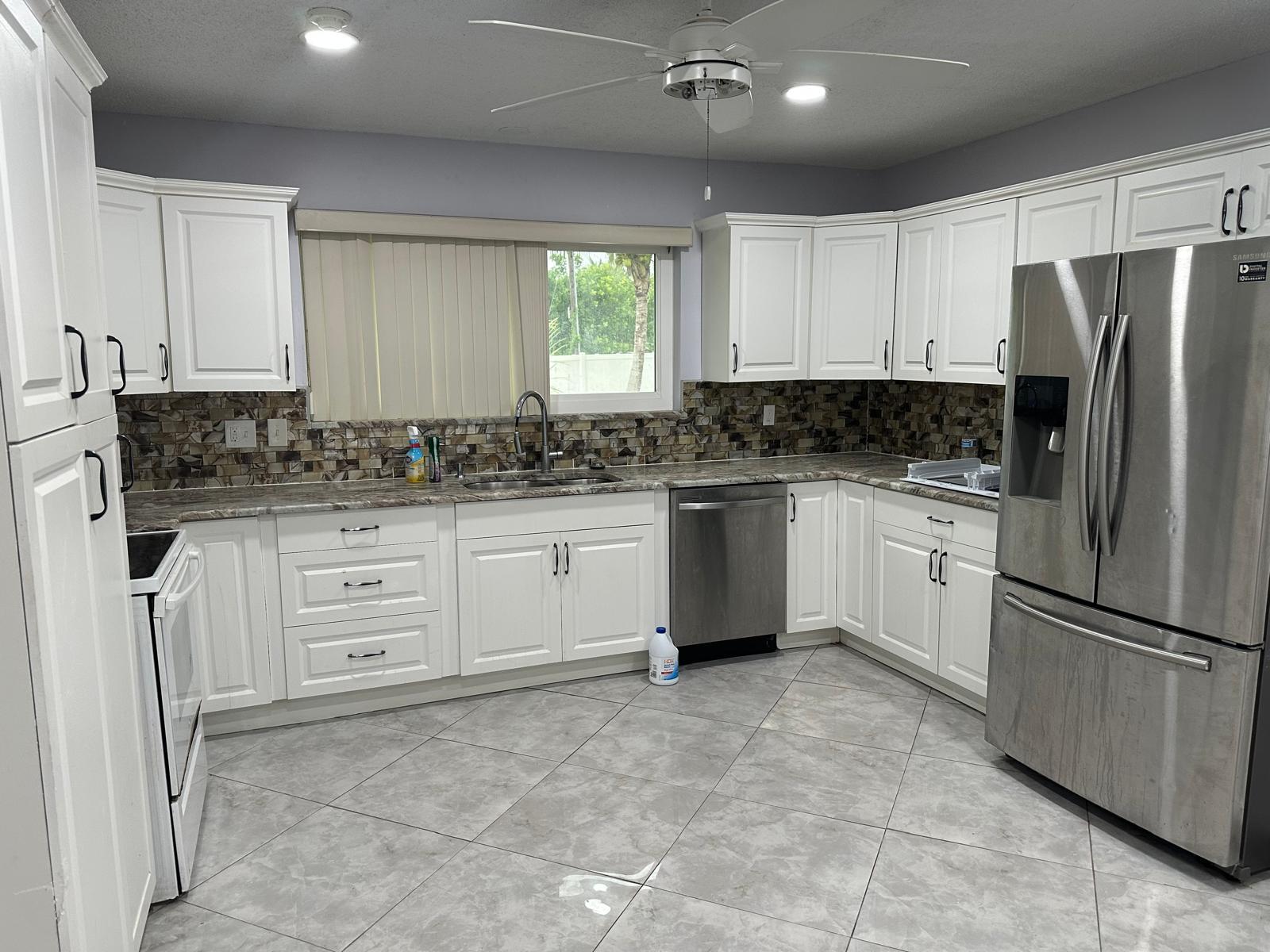 1616 Crandon, Mangonia Park FL 33407